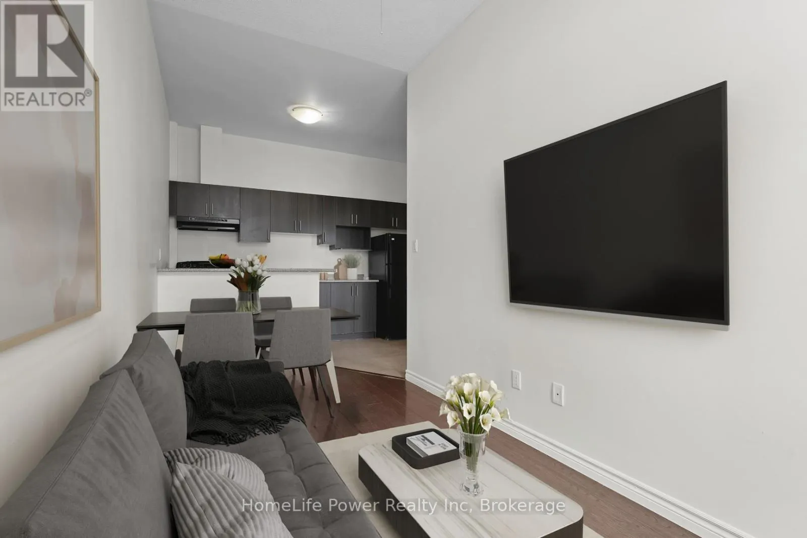 305 - 27 BRIDGE STREET, #305