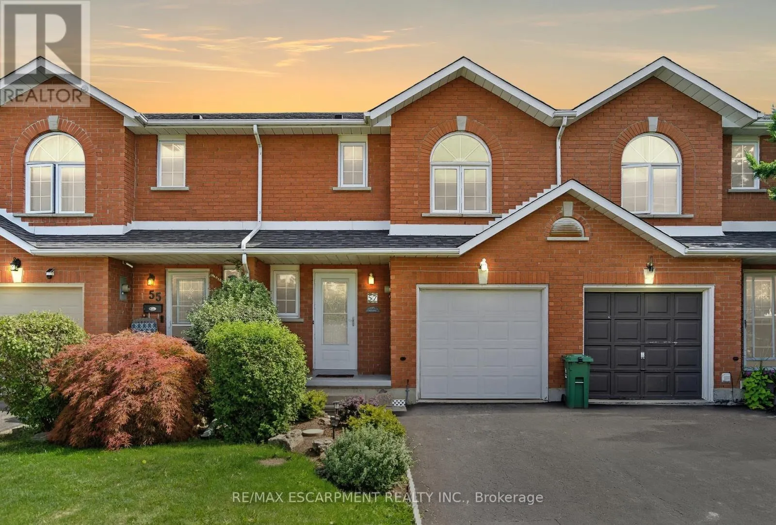 57 PINEWOODS DRIVE