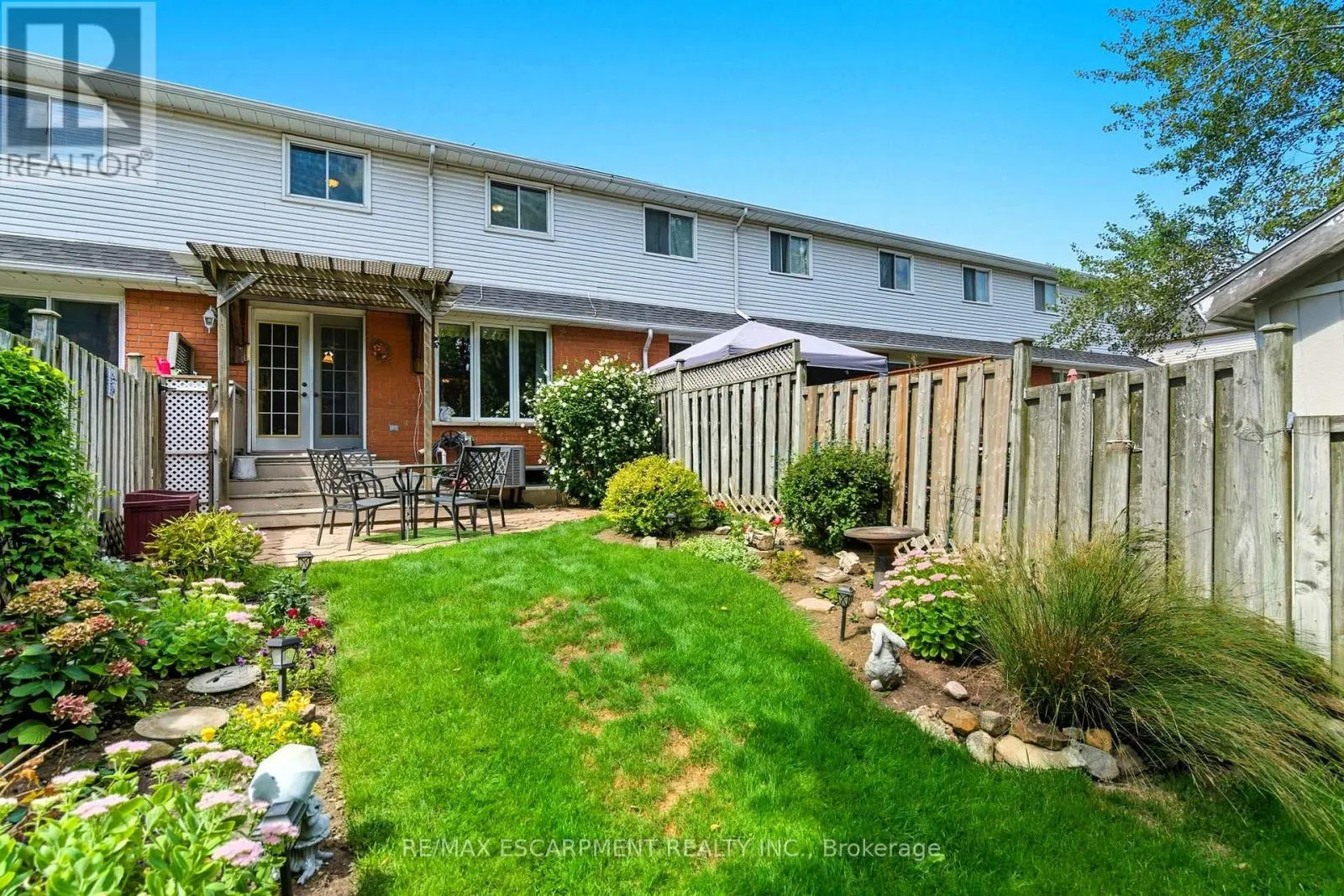 57 PINEWOODS DRIVE