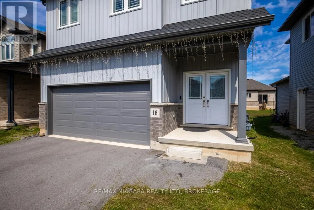 16 BOWMAN CRESCENT