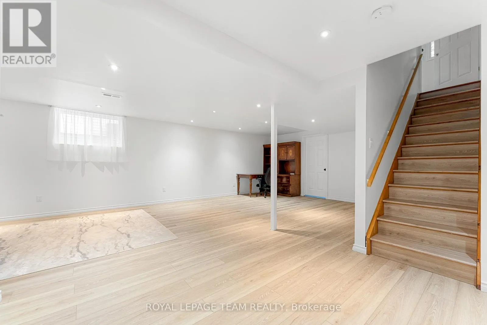 19 BLACK TERN CRESCENT