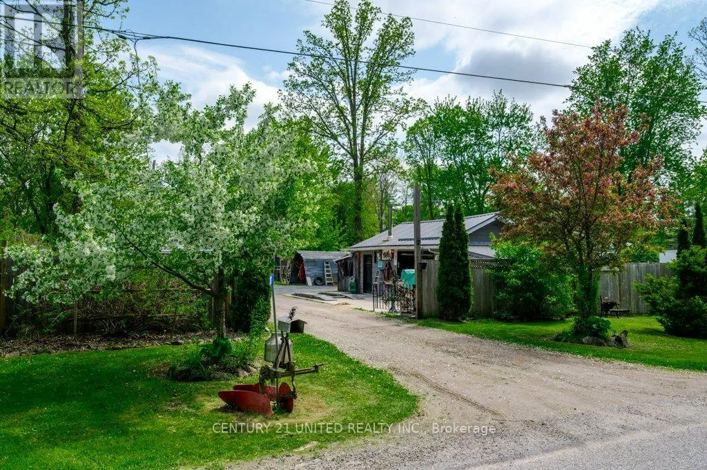 2117 2ND LINE E