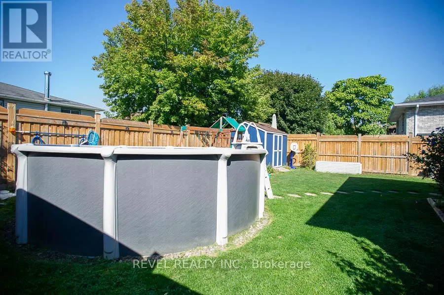 38 LUDLOW CRESCENT