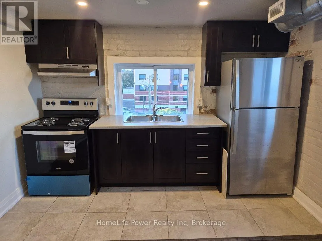 405 - 11 WEST STREET, #405