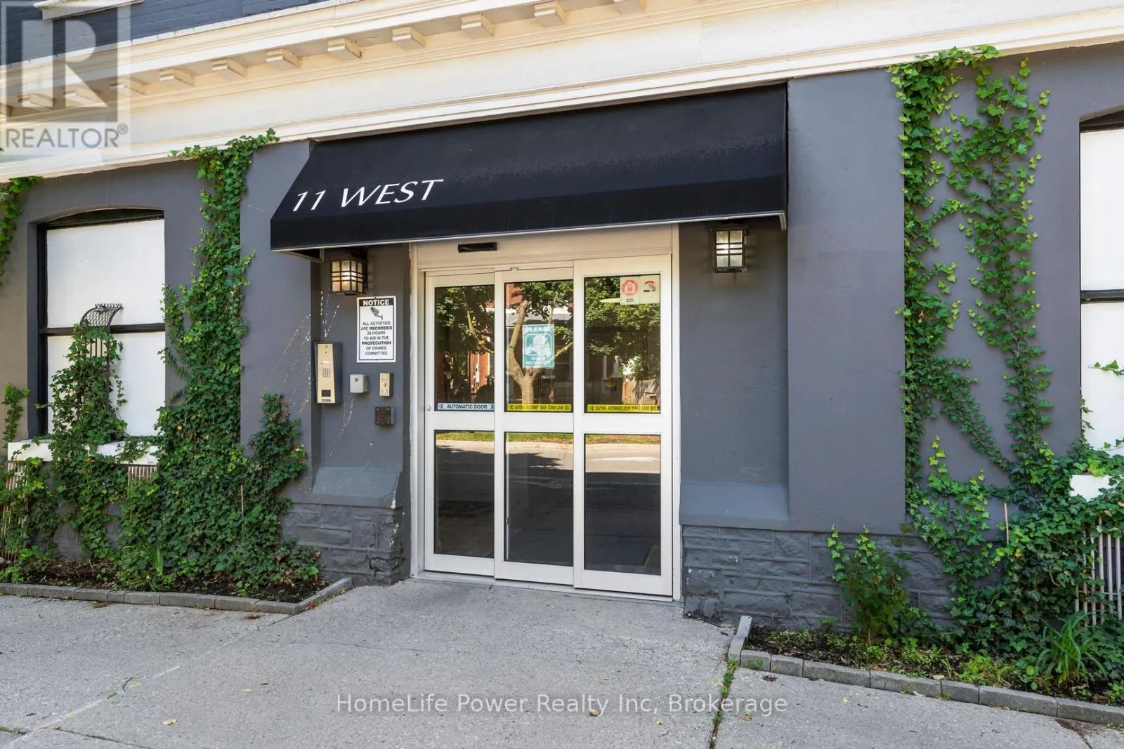 405 - 11 WEST STREET, #405
