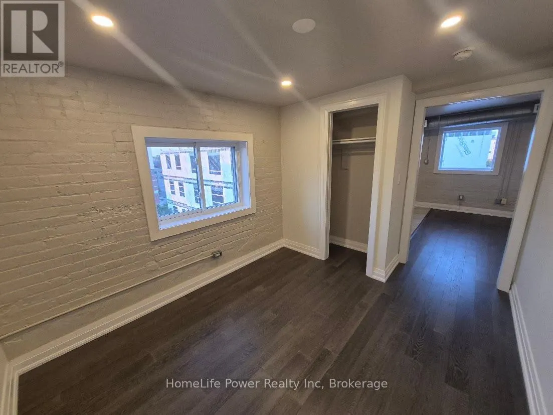 405 - 11 WEST STREET, #405