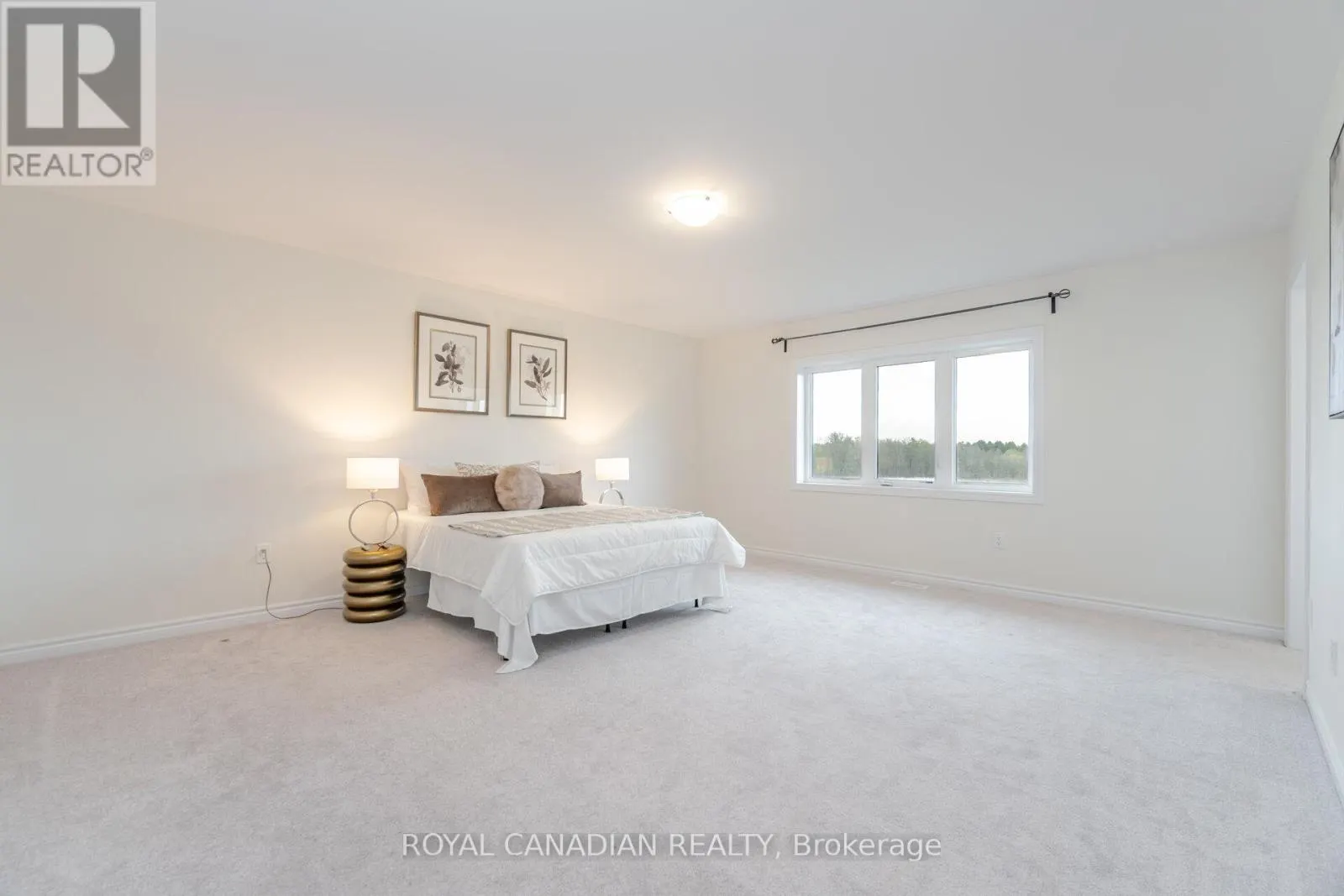 27 BEE CRESCENT