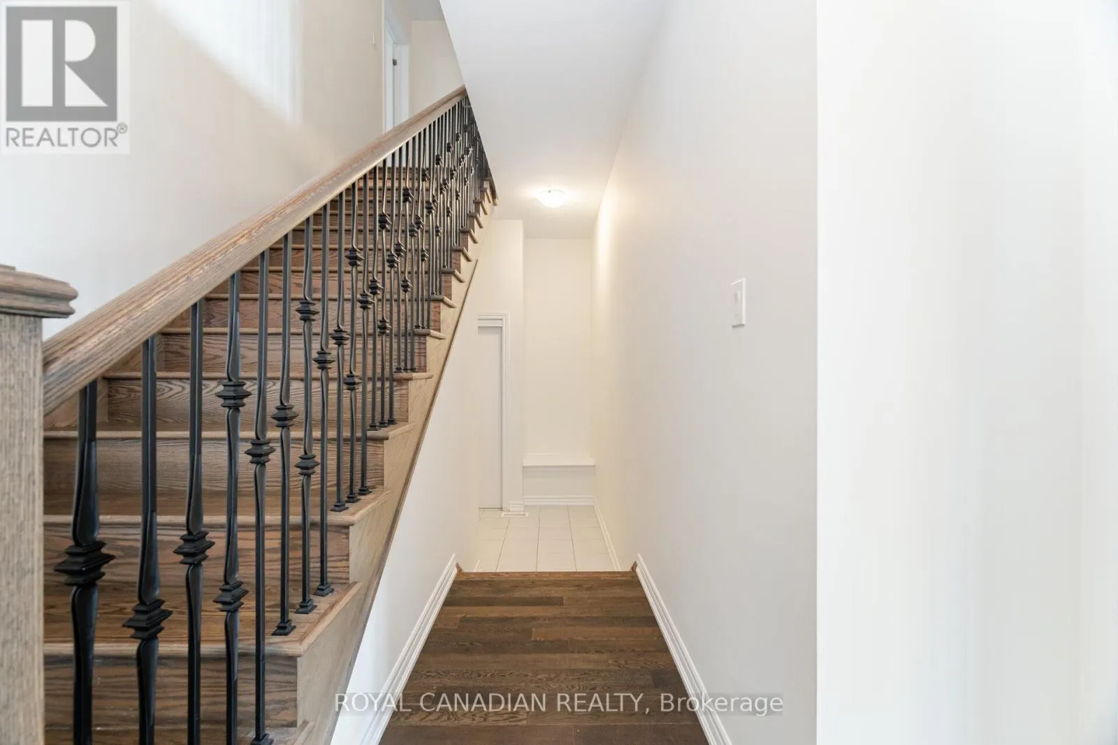 27 BEE CRESCENT