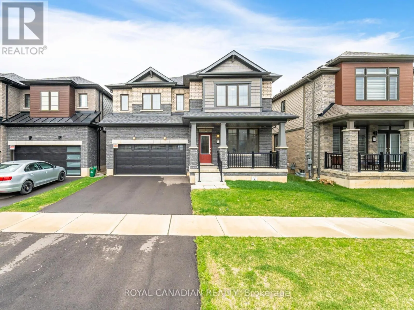27 BEE CRESCENT