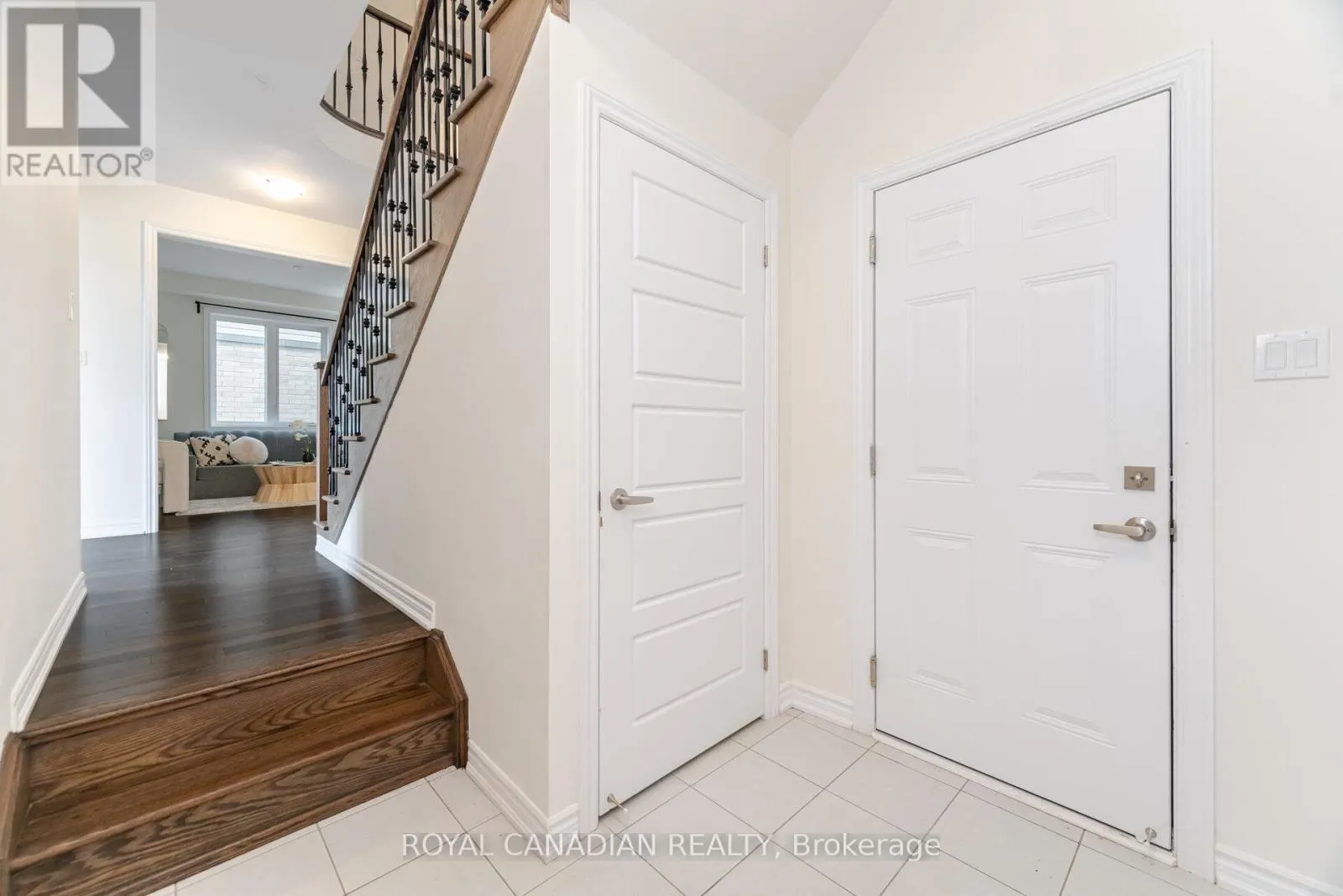 27 BEE CRESCENT