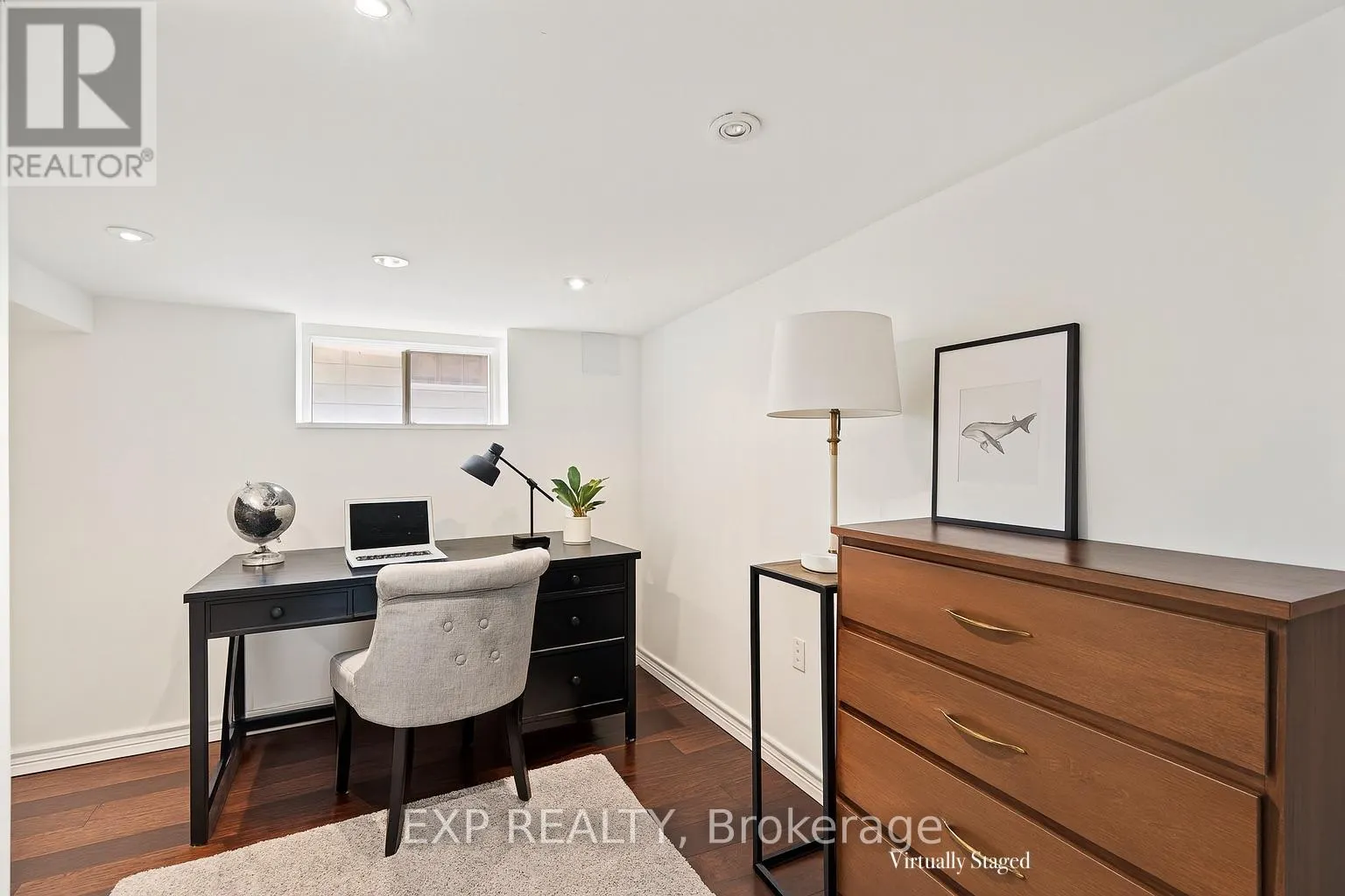 237 VICTORIA ROAD S