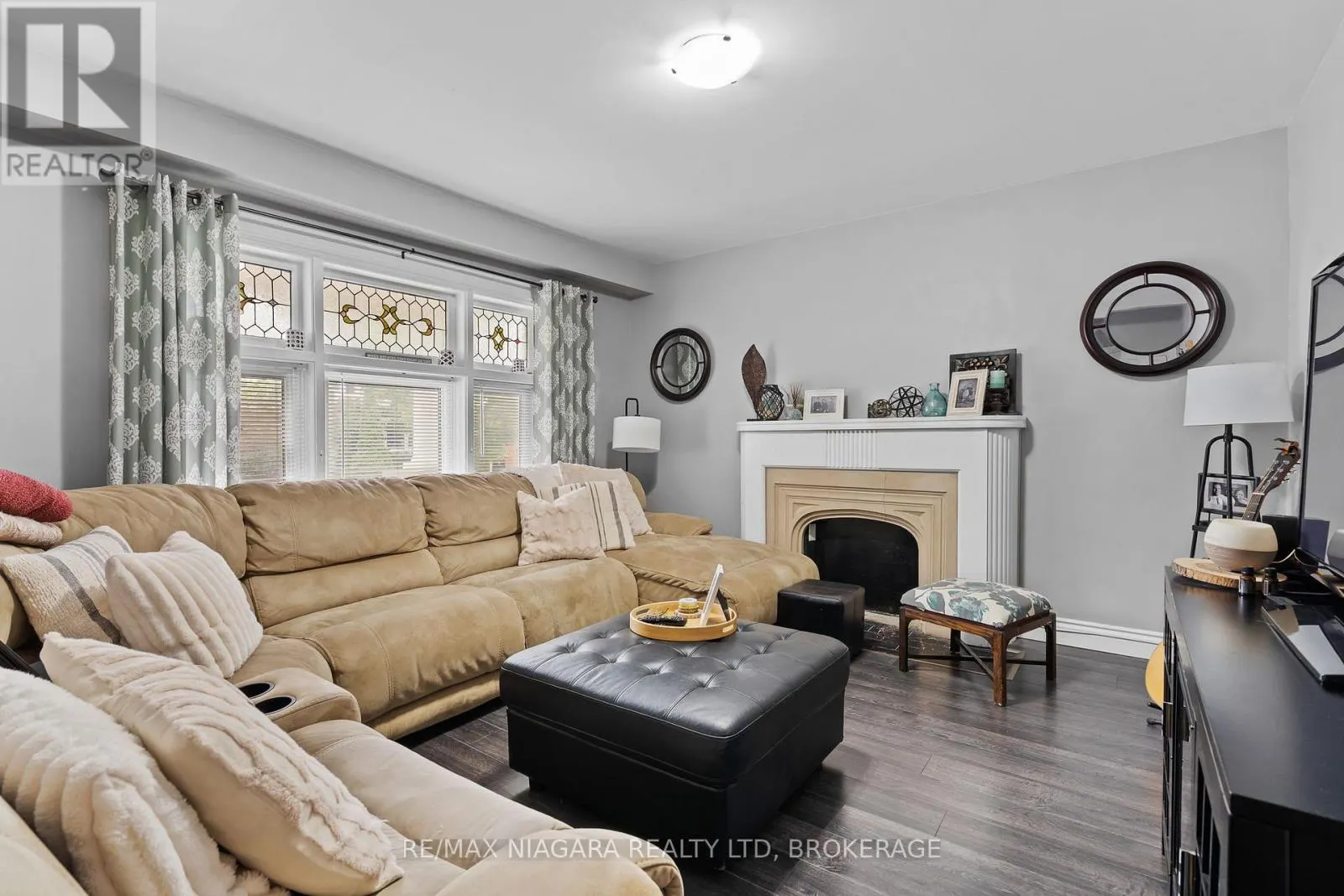 47 CHAPLIN AVENUE