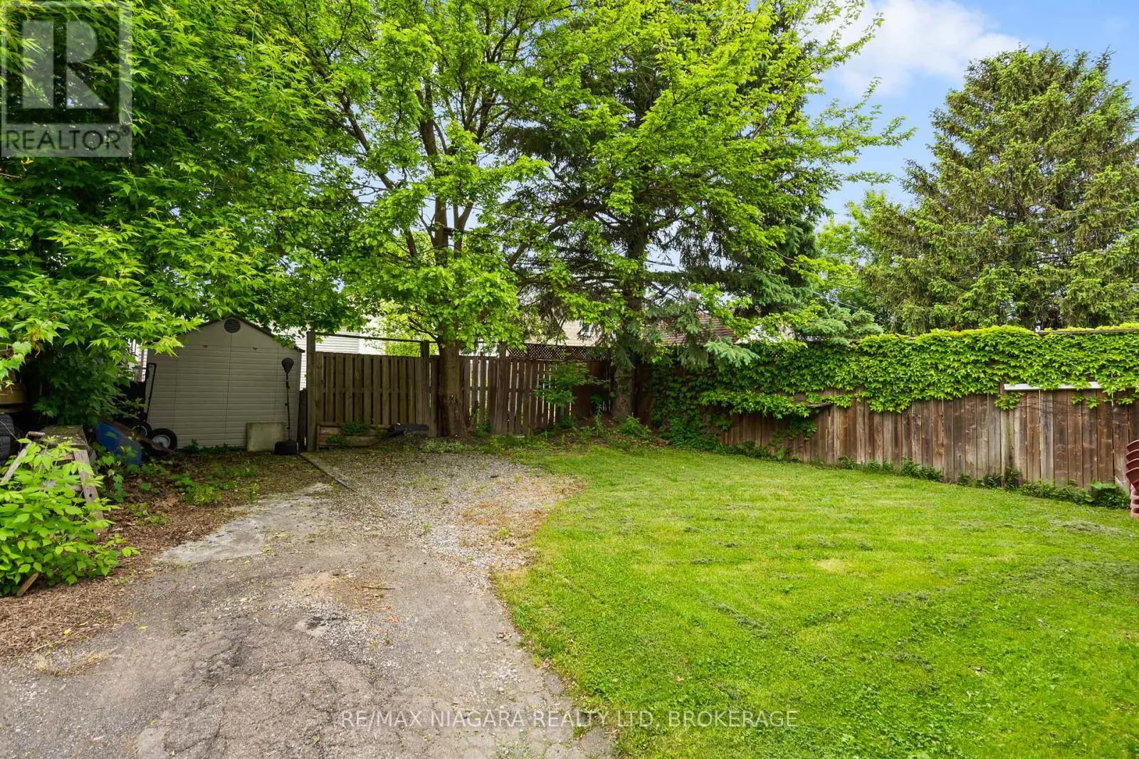 47 CHAPLIN AVENUE