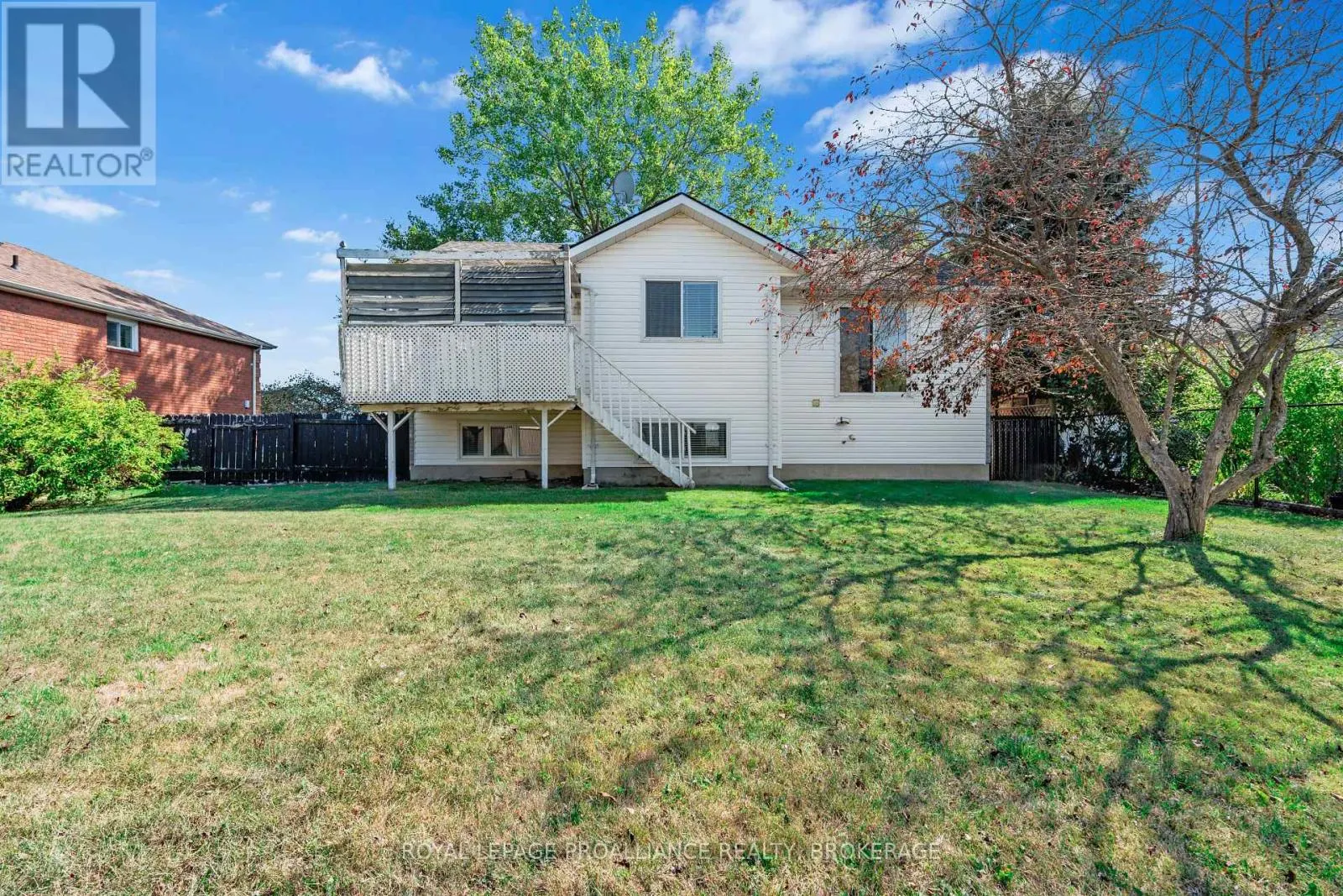 50 DAVEY CRESCENT