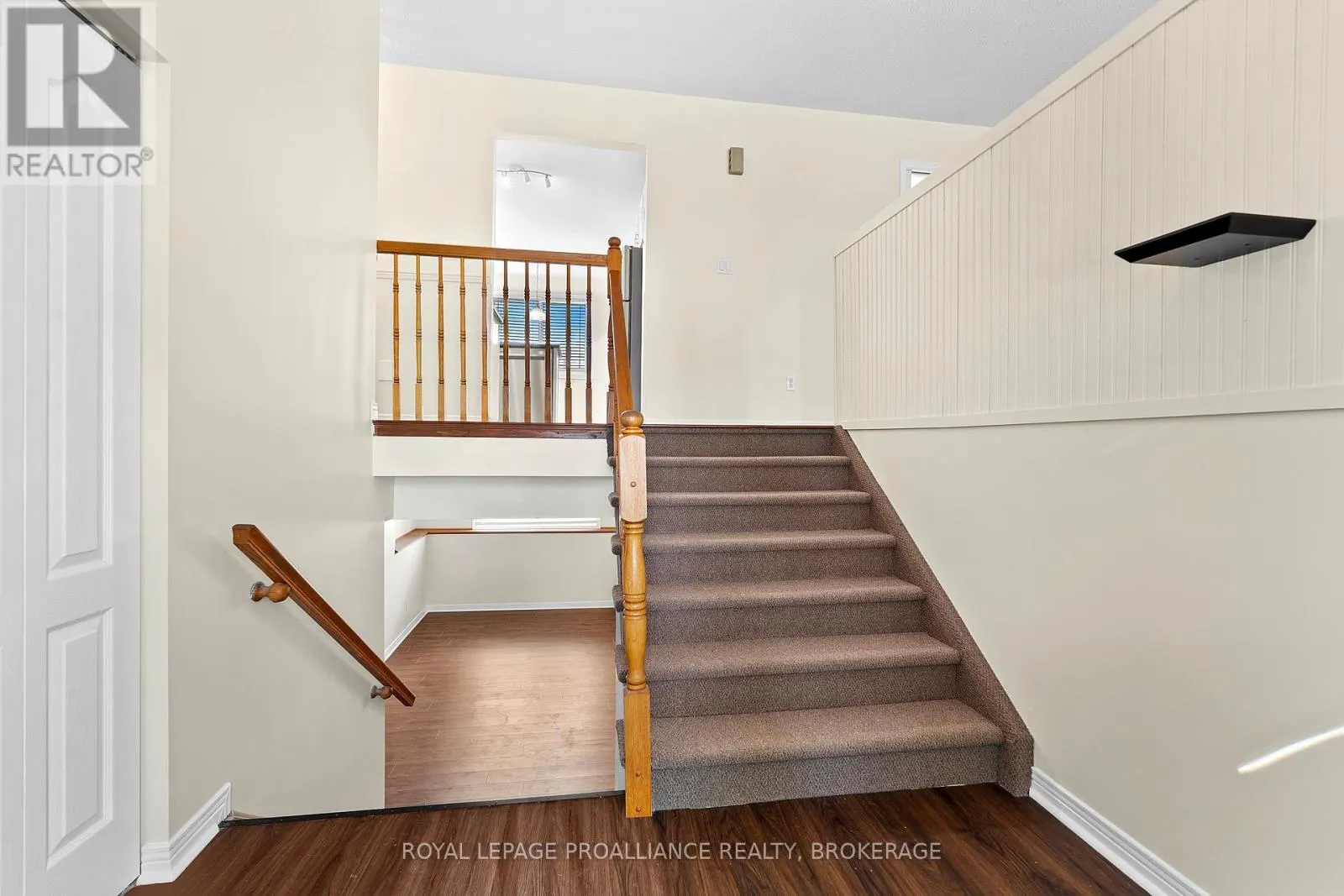 50 DAVEY CRESCENT