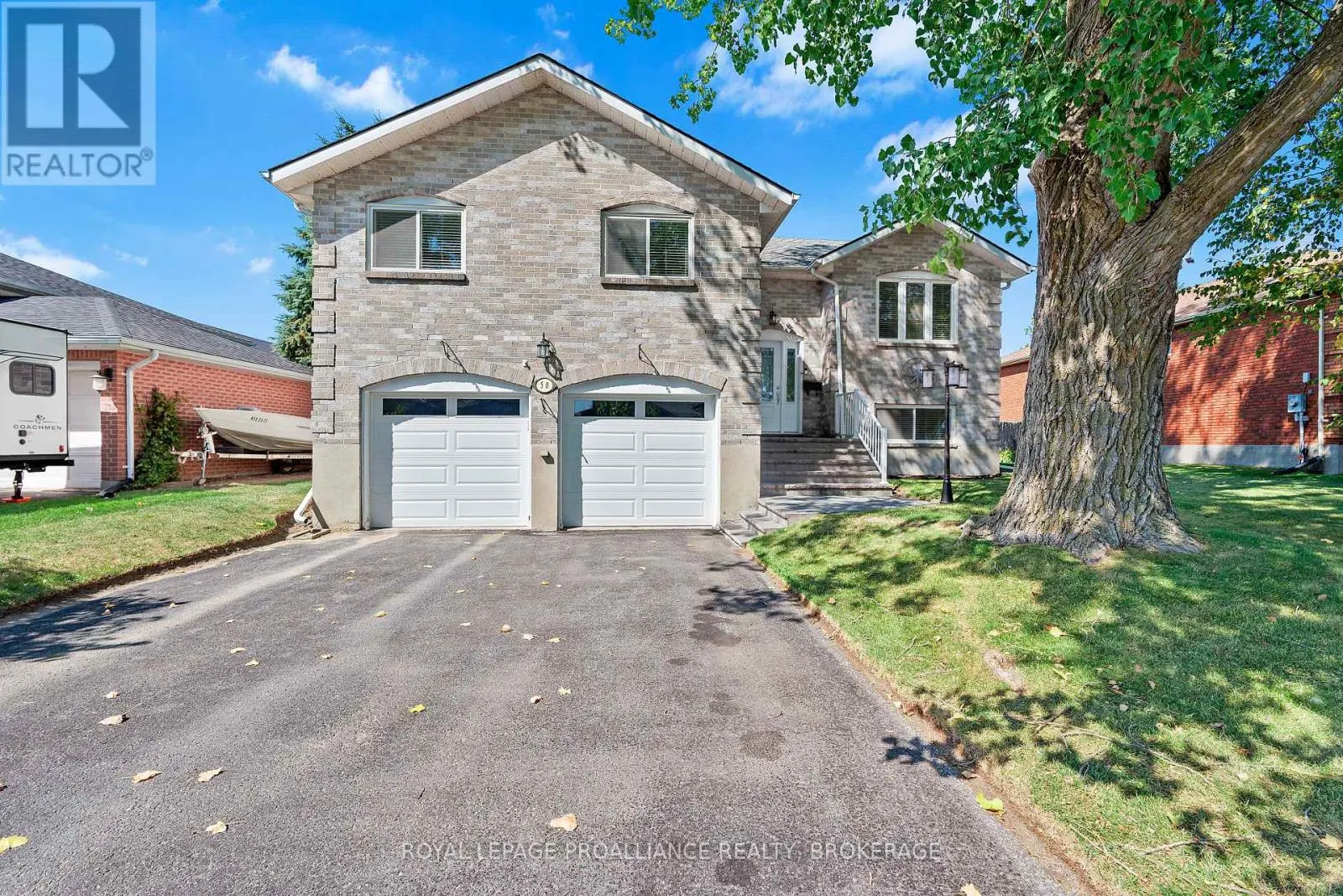 50 DAVEY CRESCENT