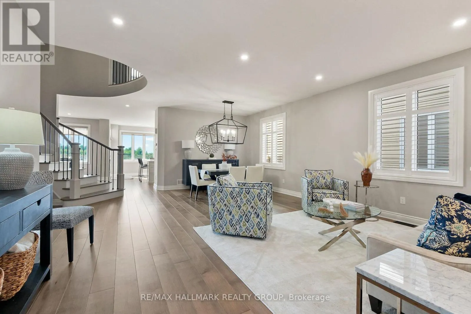 444 FRANK CAULEY WAY