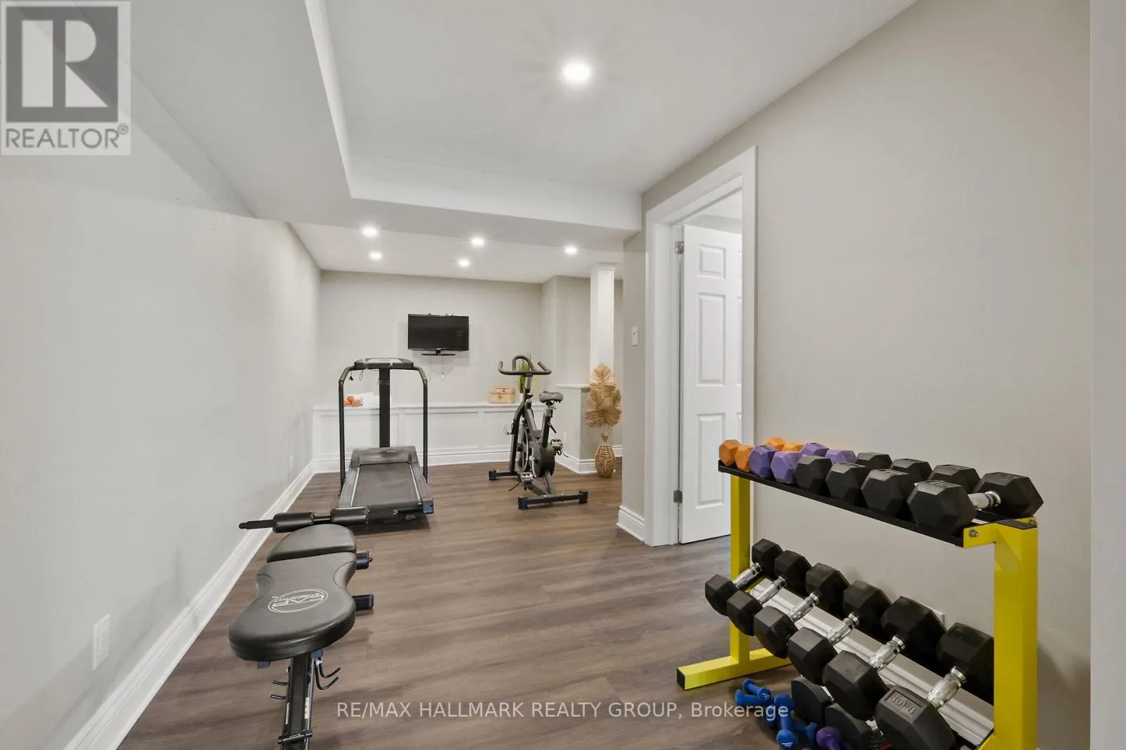444 FRANK CAULEY WAY