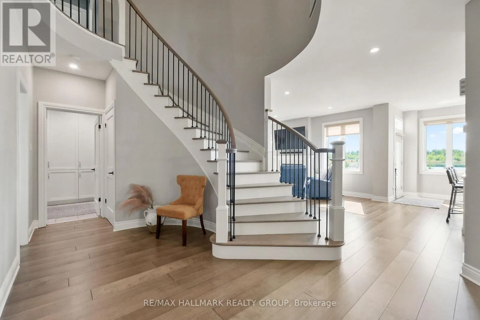 444 FRANK CAULEY WAY