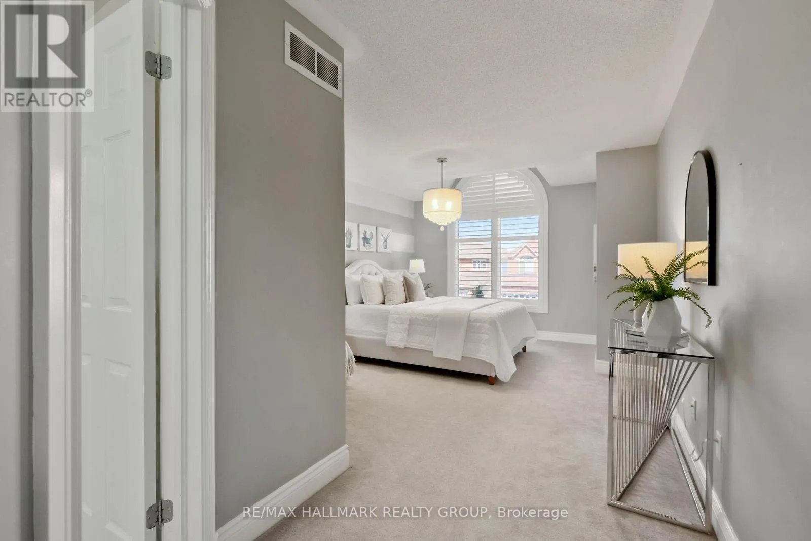 444 FRANK CAULEY WAY