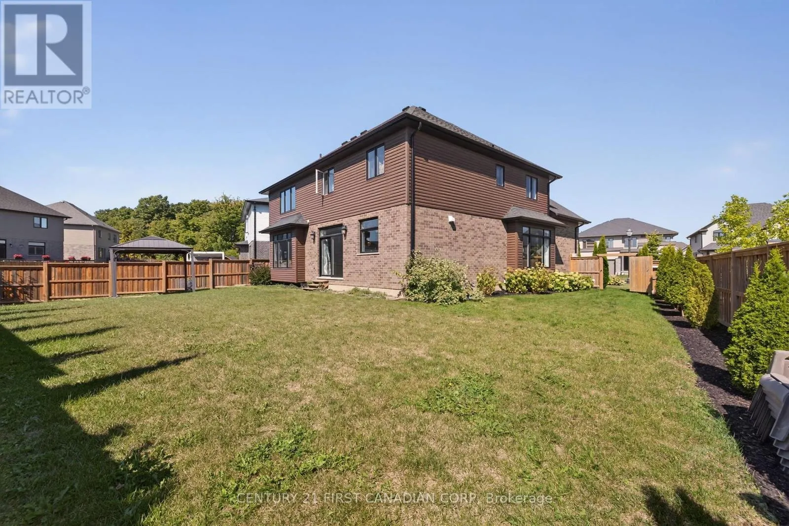 703 ZAIFMAN CIRCLE