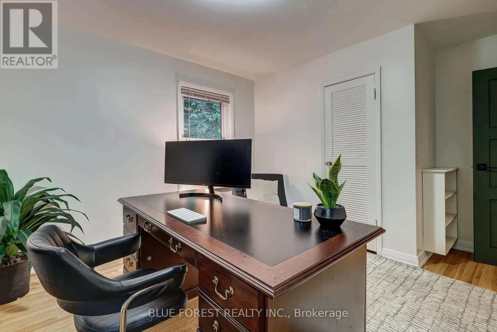 800 SPRINGBANK DRIVE