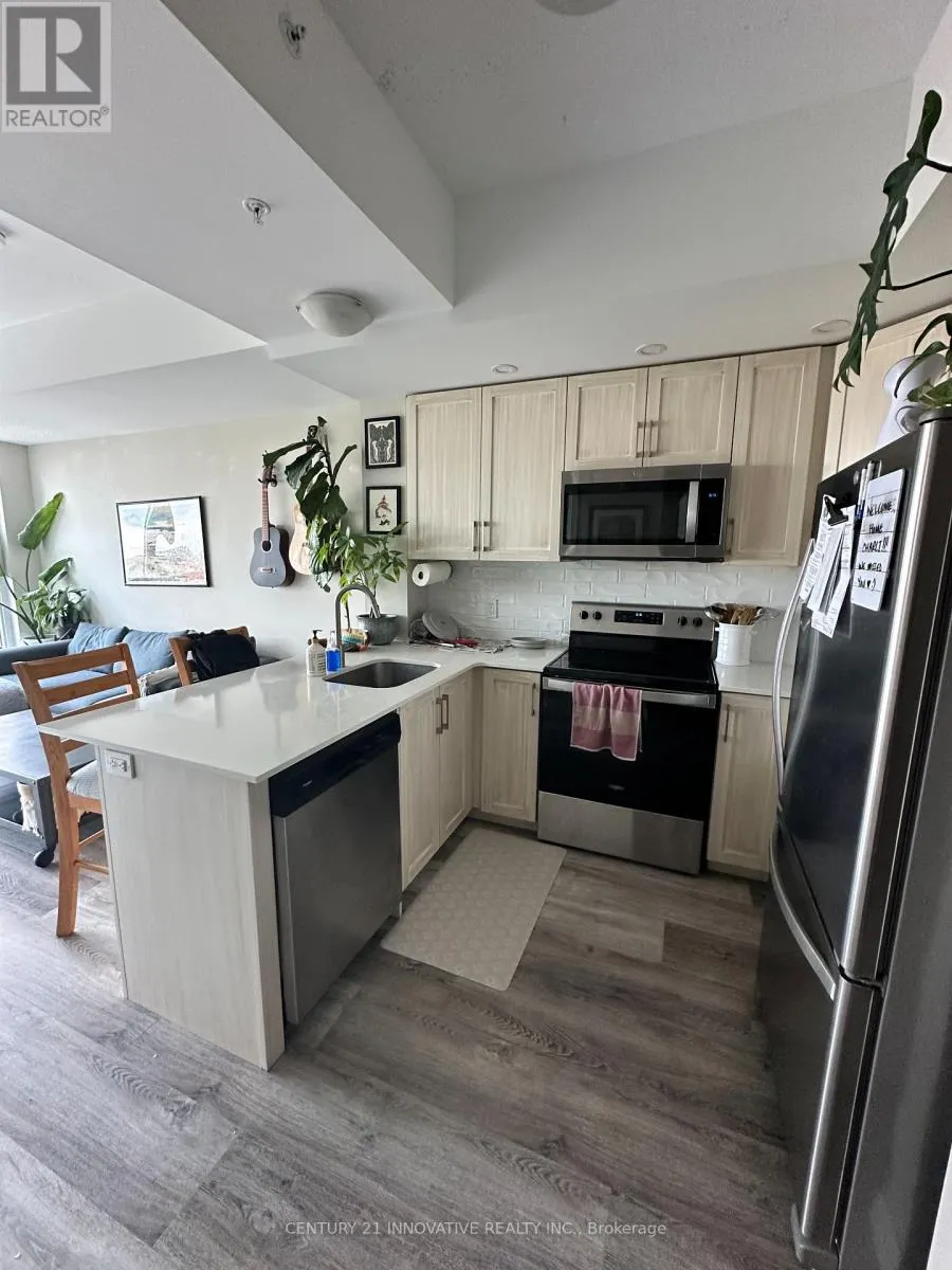 2603 - 108 GARMENT STREET