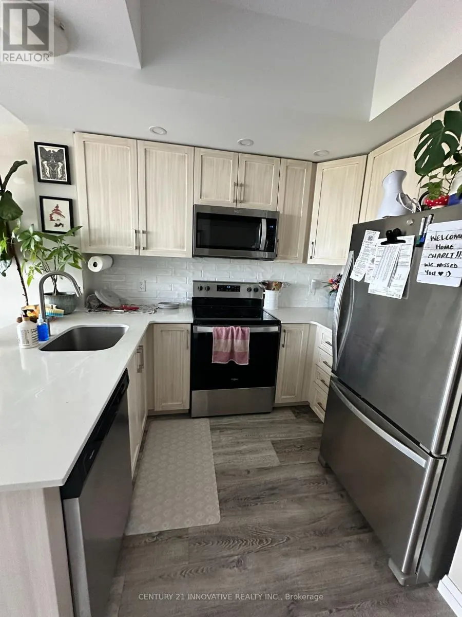 2603 - 108 GARMENT STREET