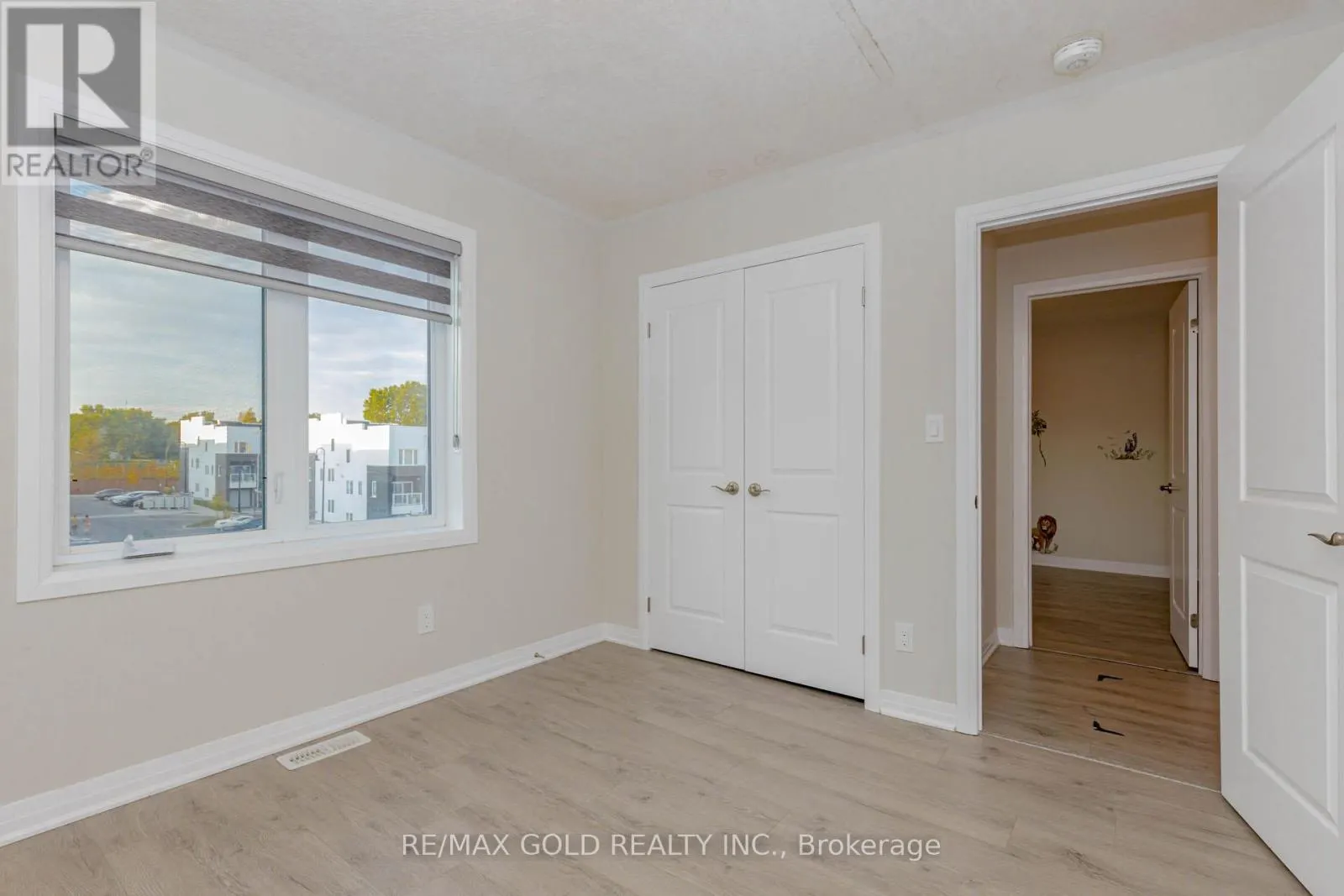 3 - 124 SEABROOK DRIVE