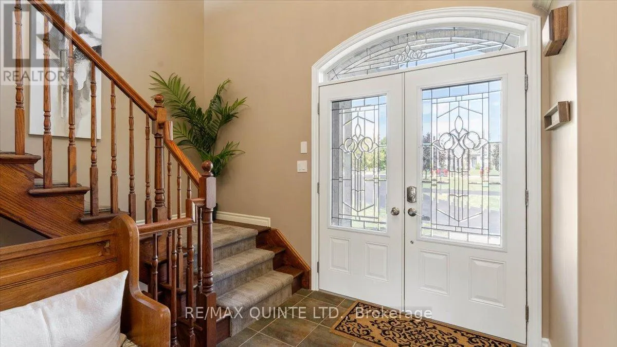 39 DEERFIELD COURT