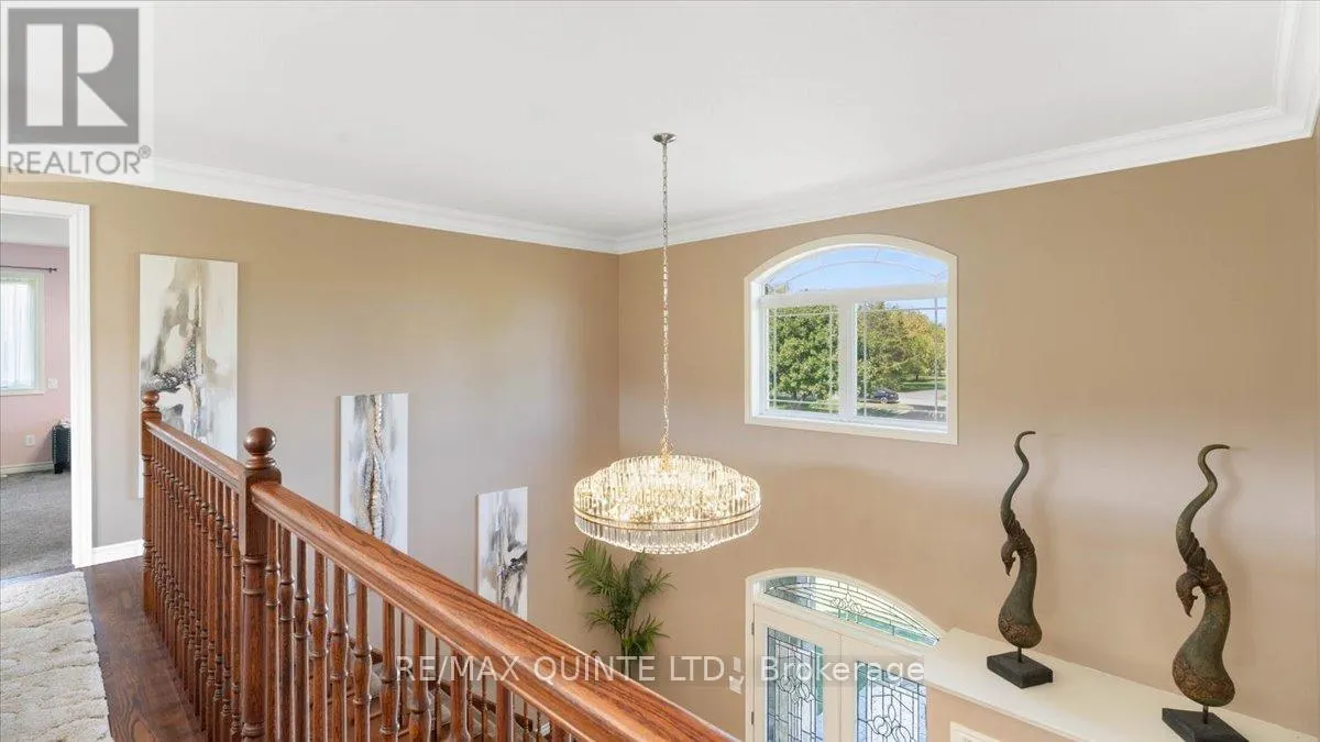 39 DEERFIELD COURT