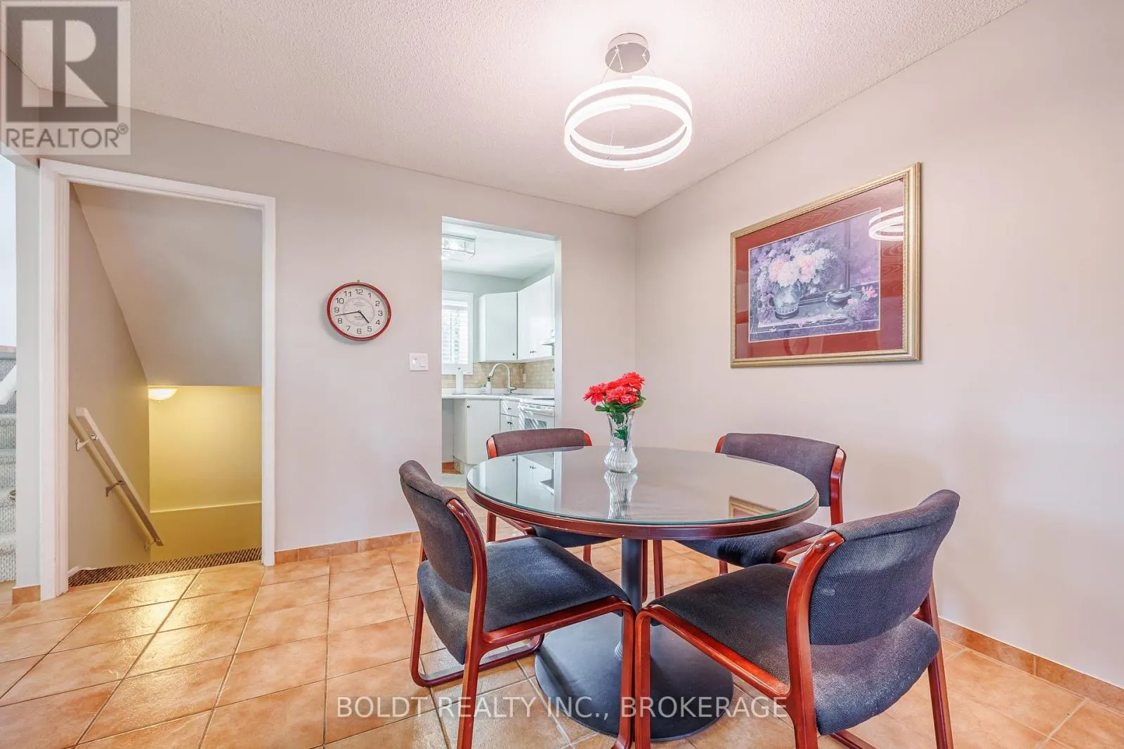 27 - 302 VINE STREET, #27