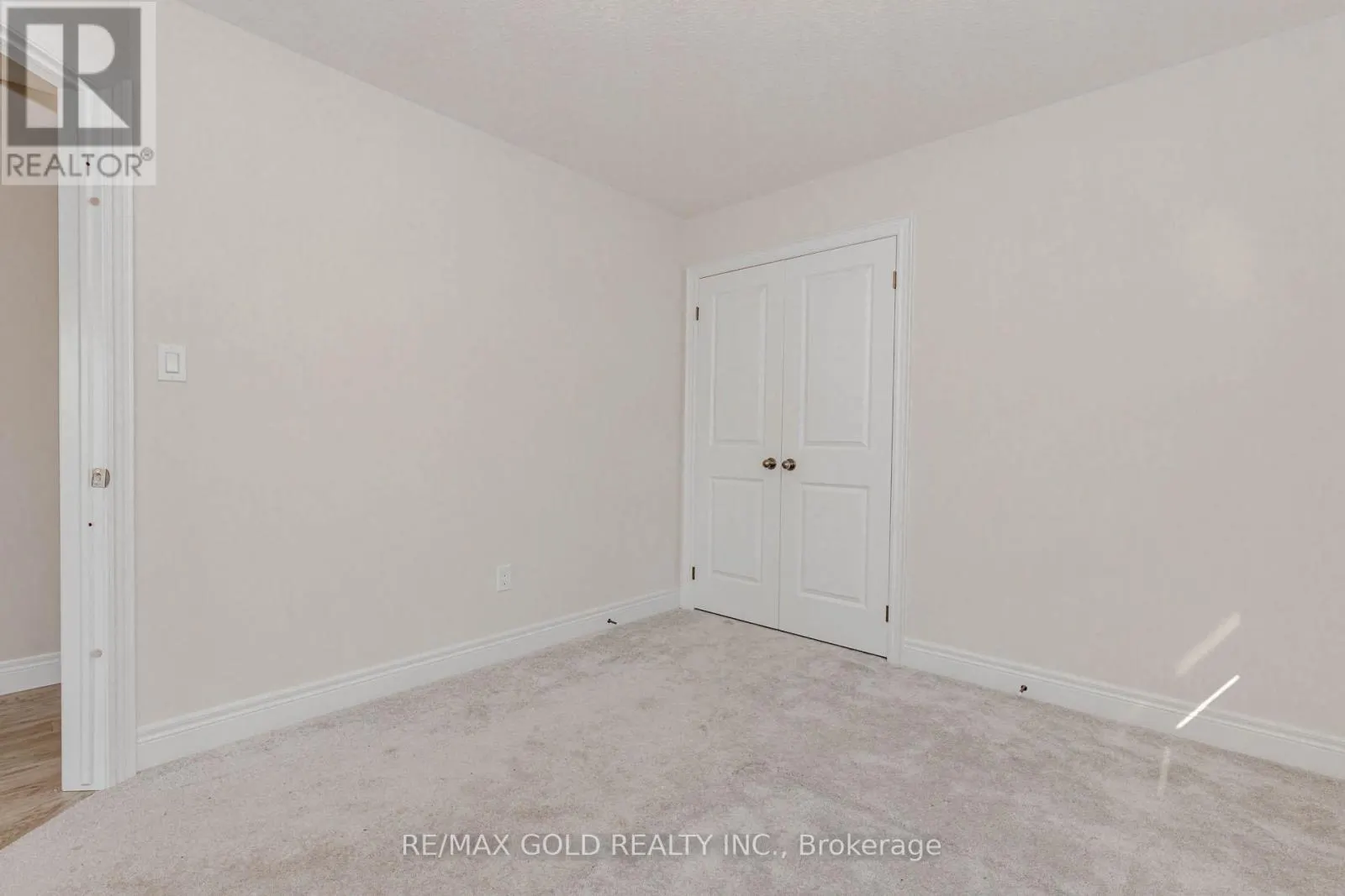 61 ELEANOR AVENUE