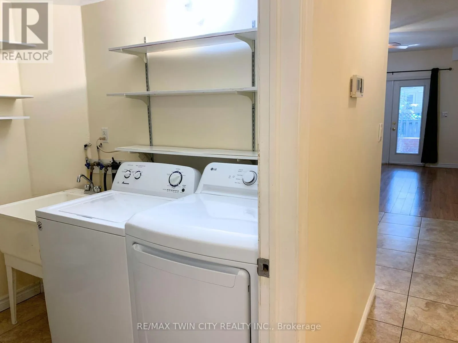 77A FLORENCE AVENUE