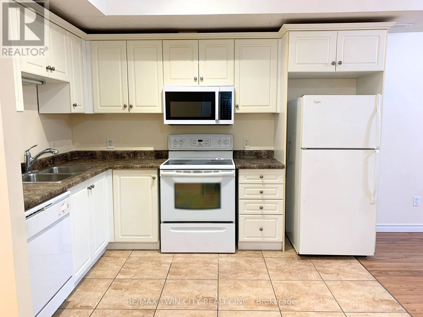 77A FLORENCE AVENUE