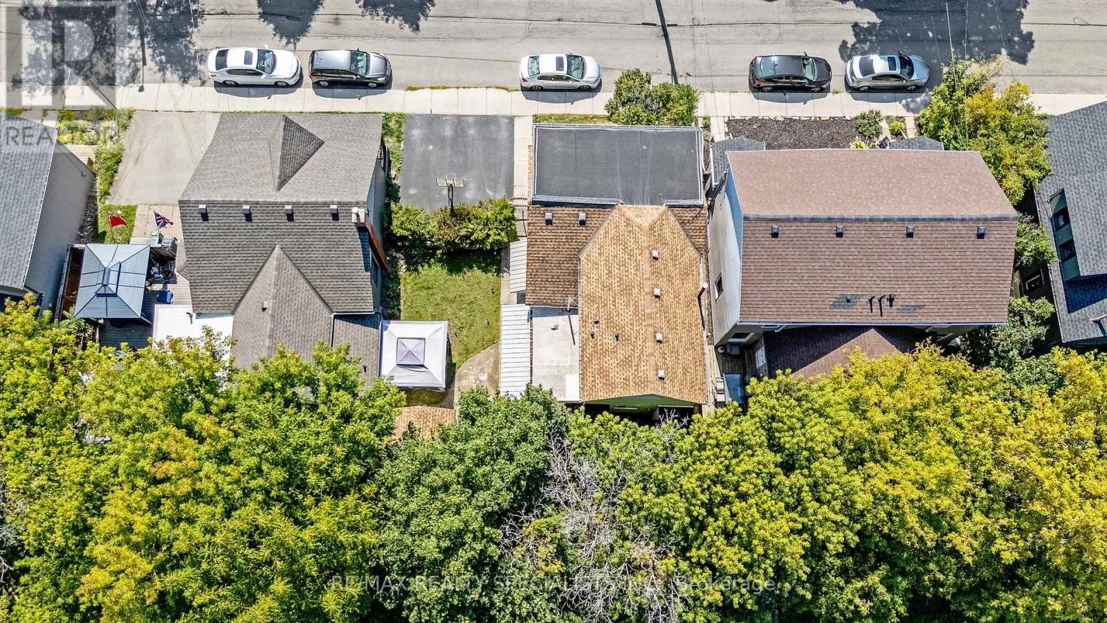 356 HUNTER STREET W