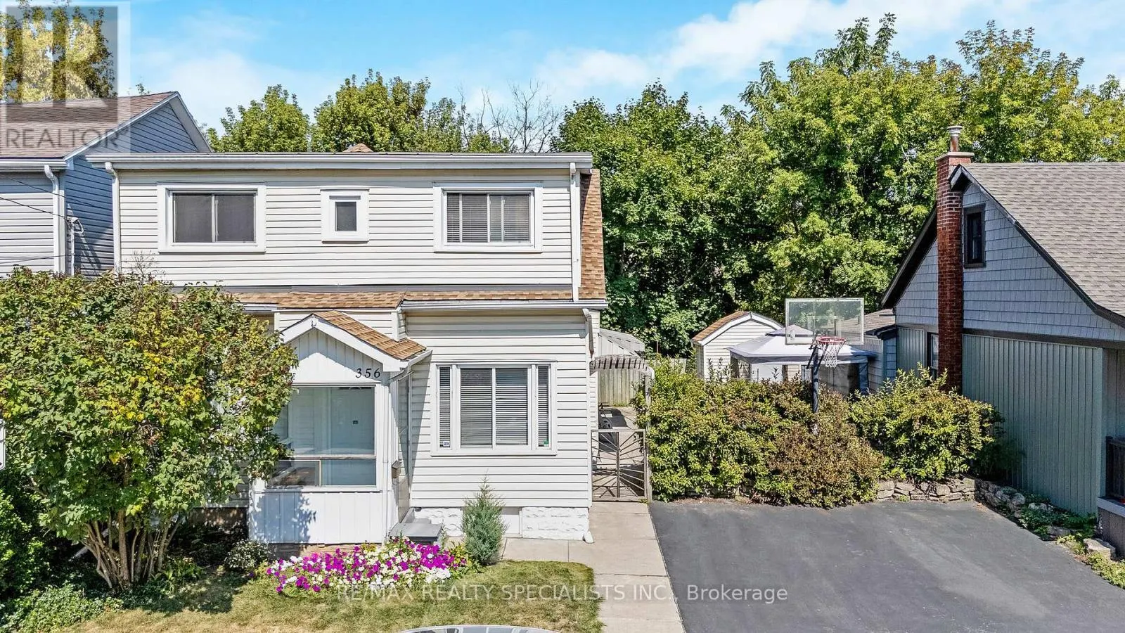 356 HUNTER STREET W