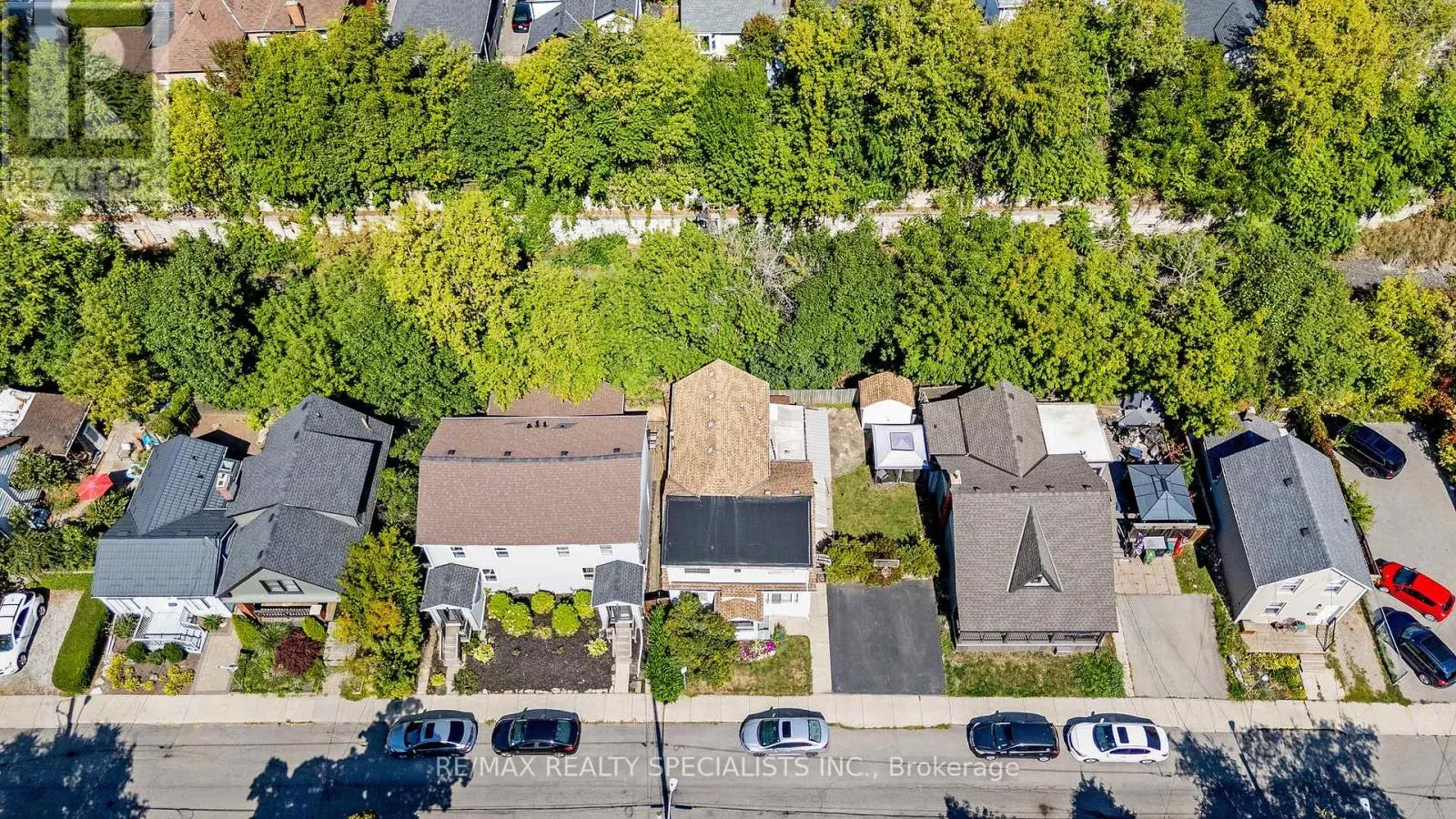 356 HUNTER STREET W