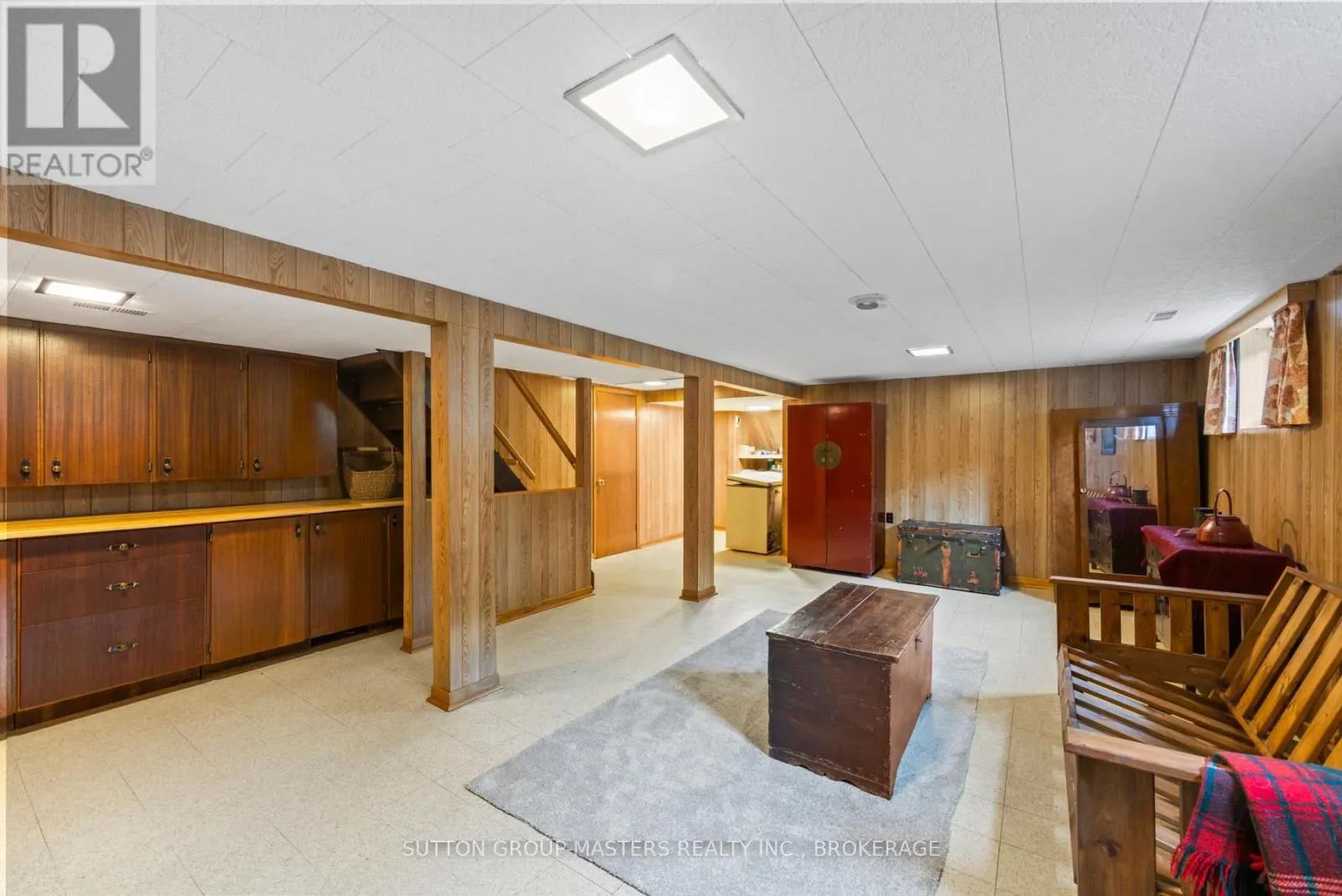 396 ROOSEVELT DRIVE