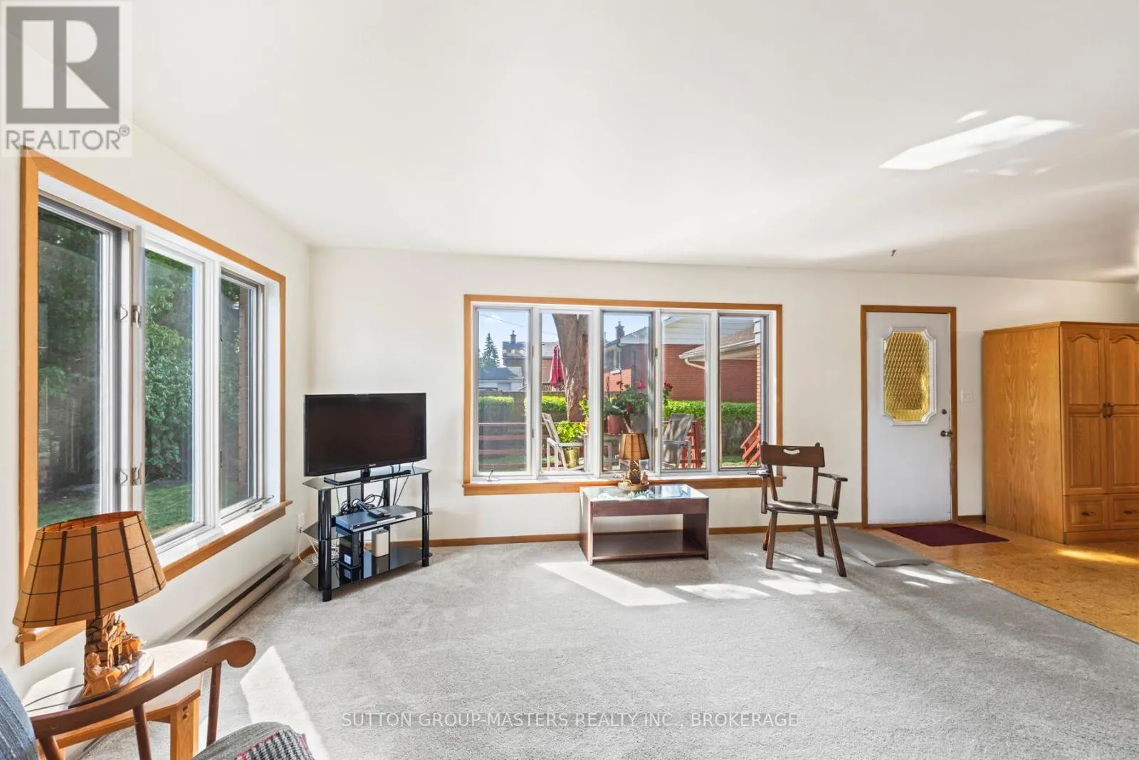 396 ROOSEVELT DRIVE