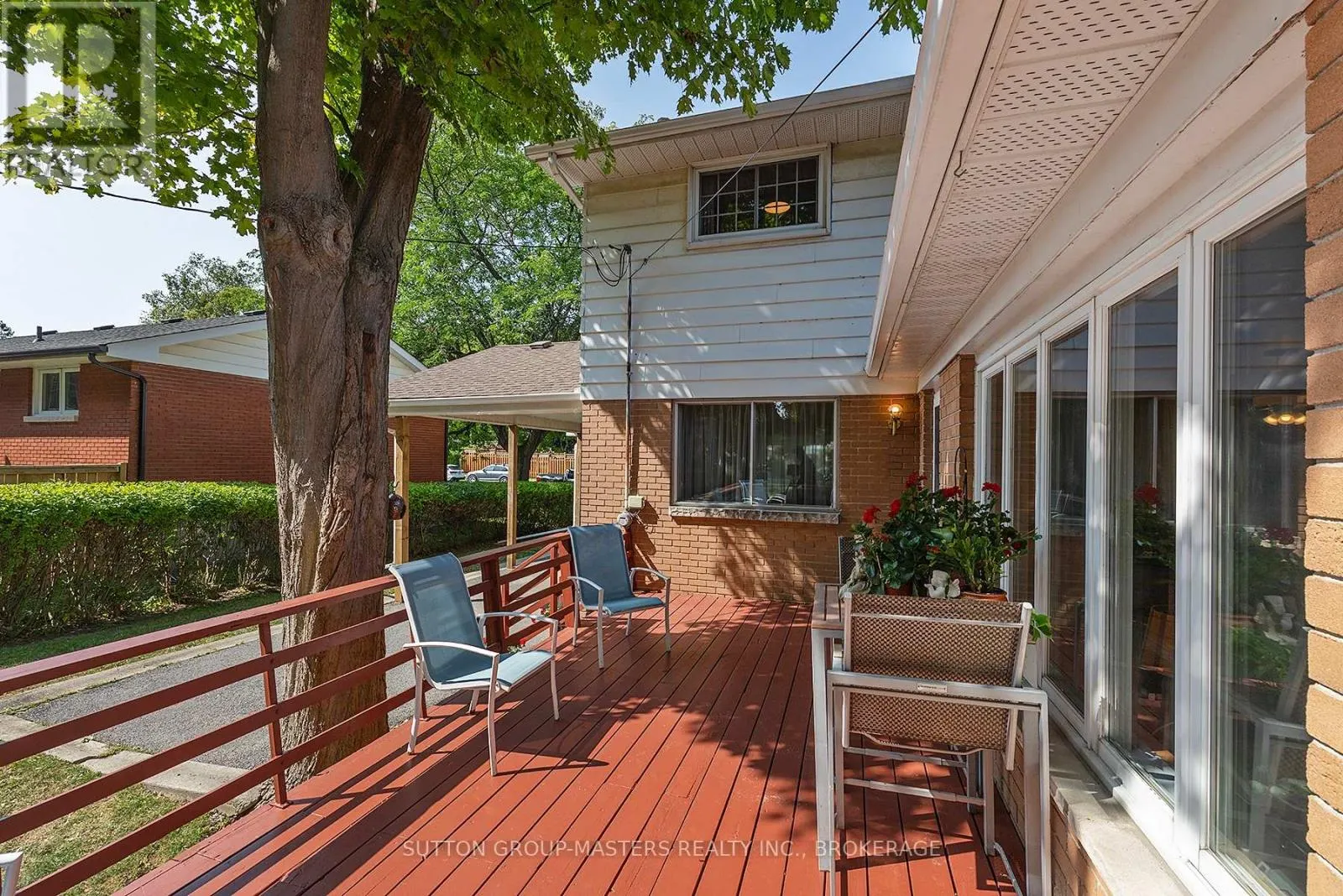 396 ROOSEVELT DRIVE