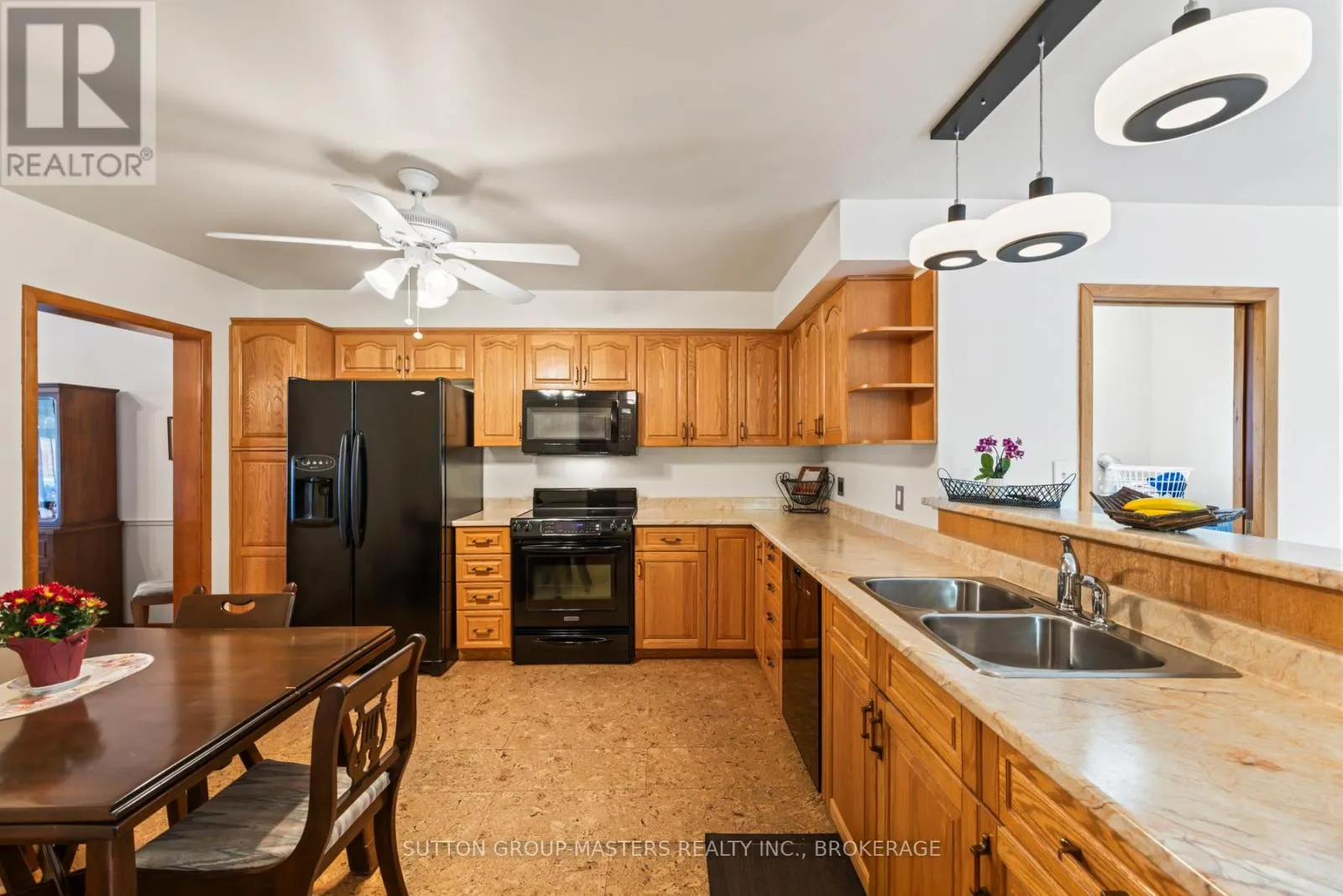 396 ROOSEVELT DRIVE