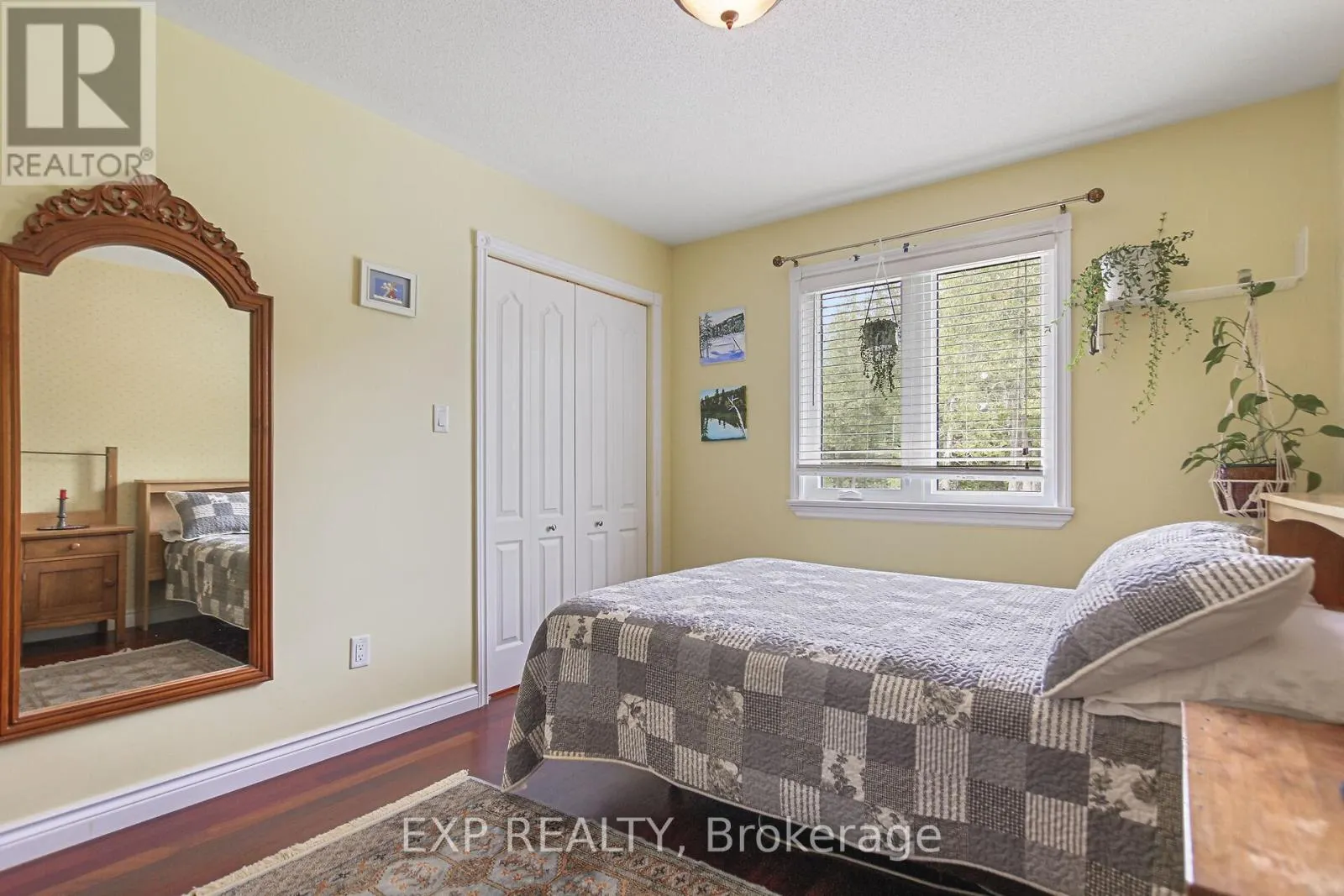 2186 CLYDE LAKE ROAD