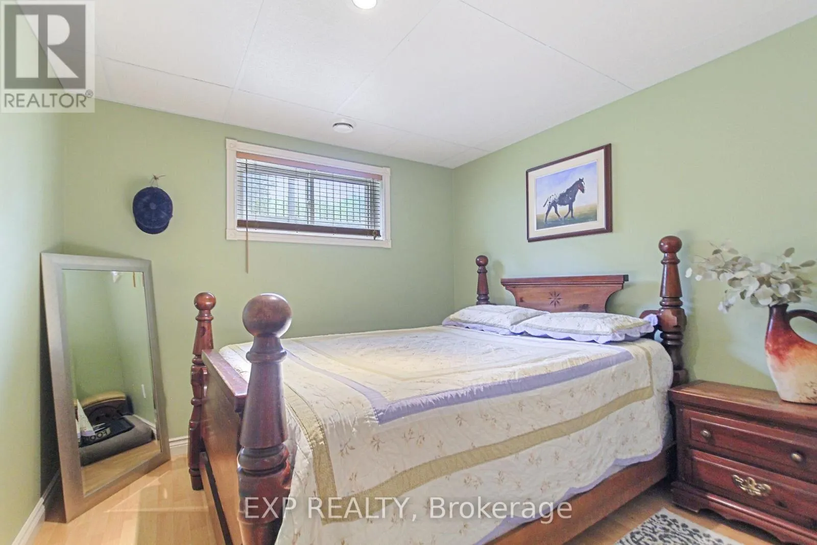 2186 CLYDE LAKE ROAD