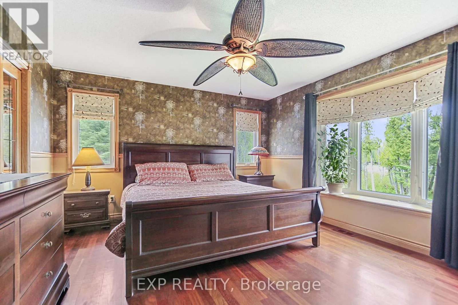2186 CLYDE LAKE ROAD