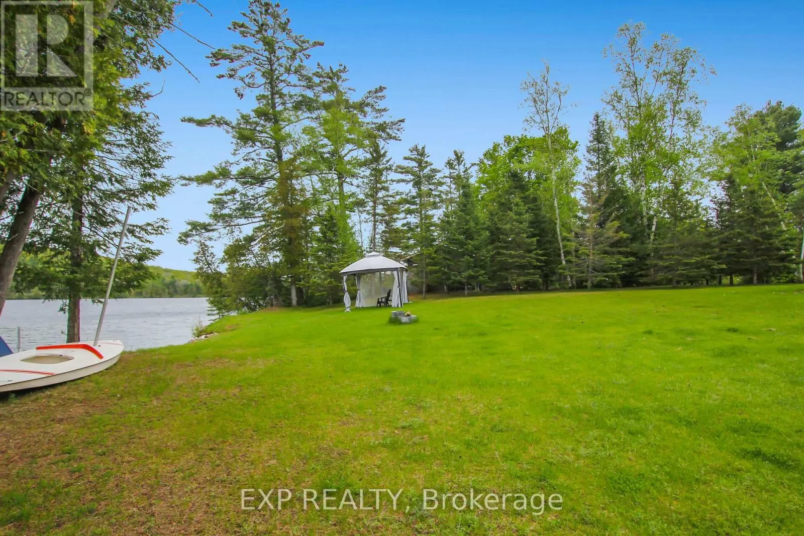 2186 CLYDE LAKE ROAD