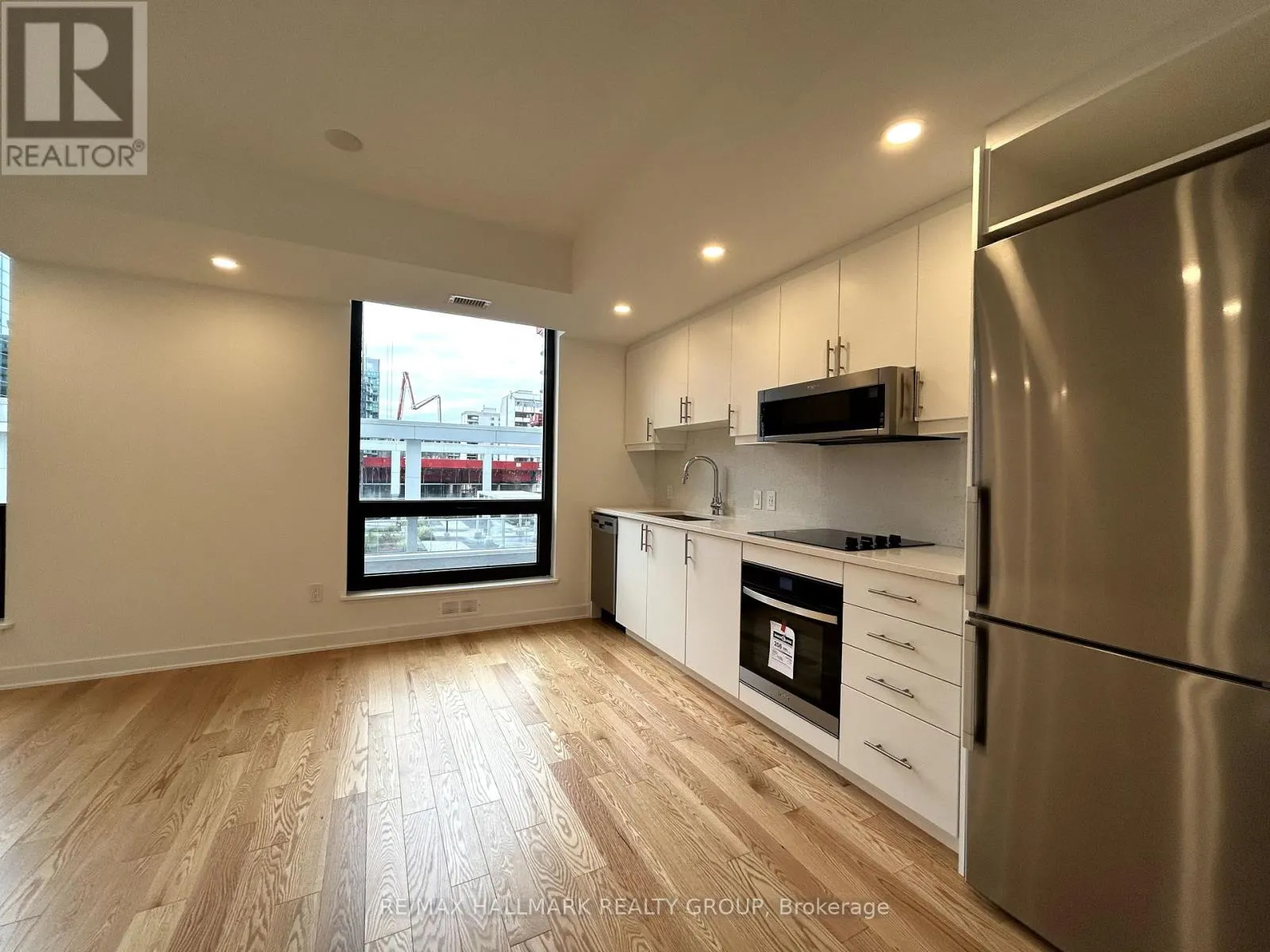 1108 - 340 QUEEN STREET
