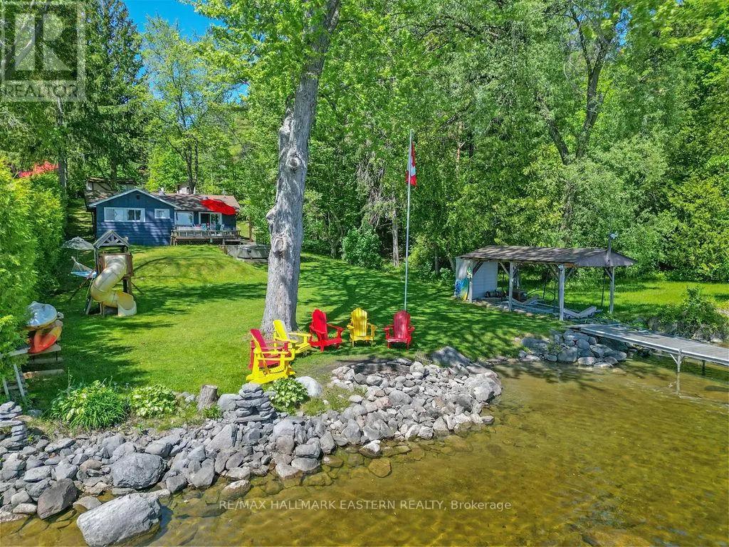 26 MANITOU LANE