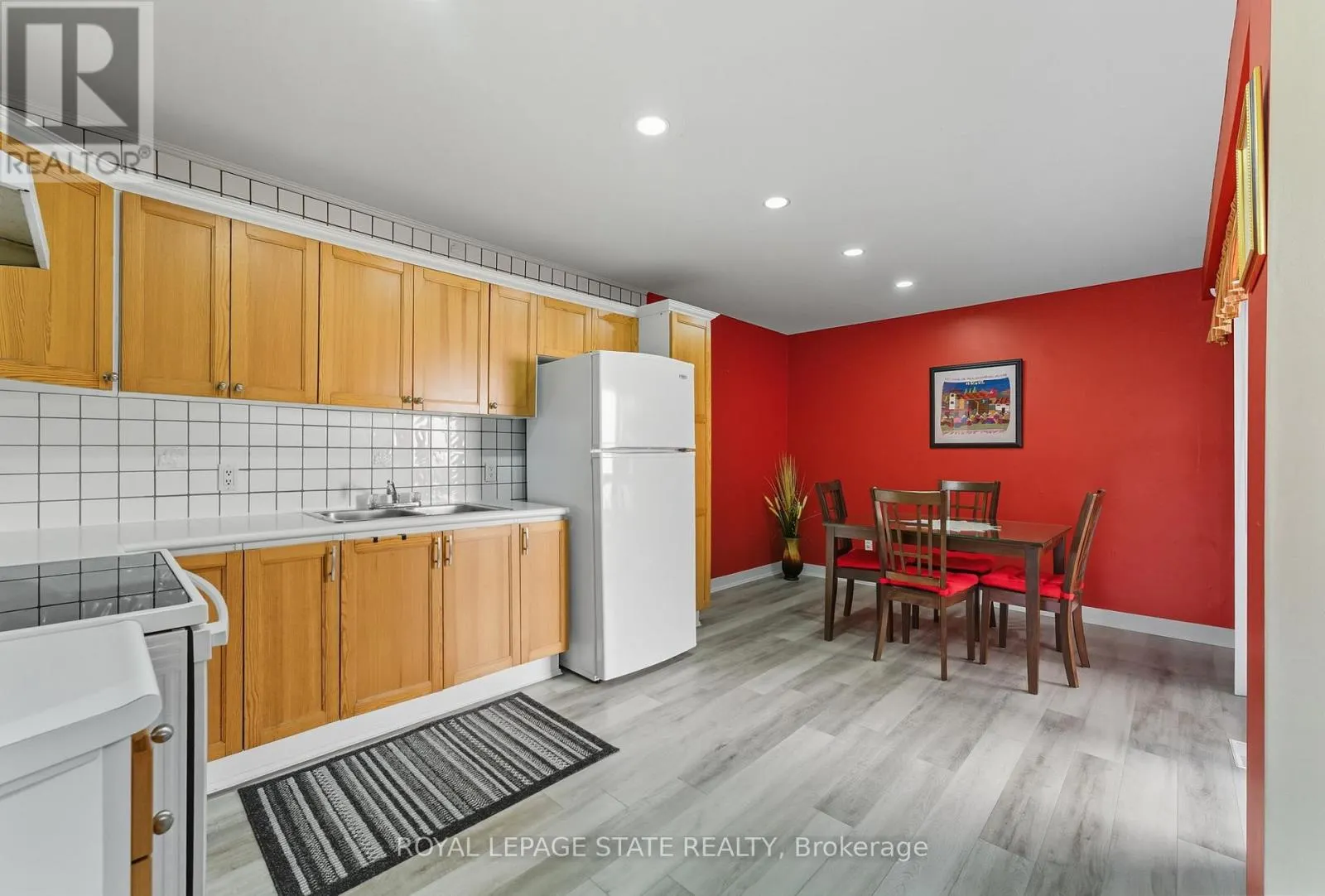 6 - 1300 UPPER OTTAWA STREET