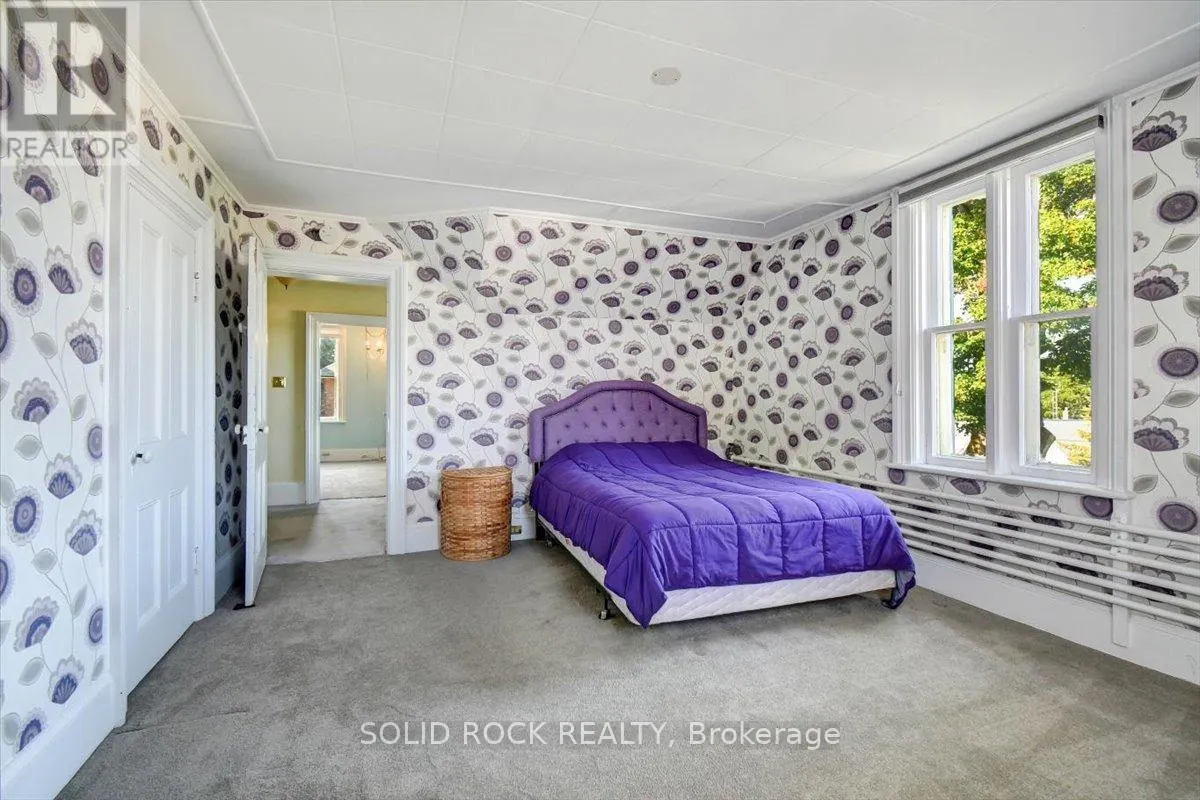 87 BOOTH STREET N